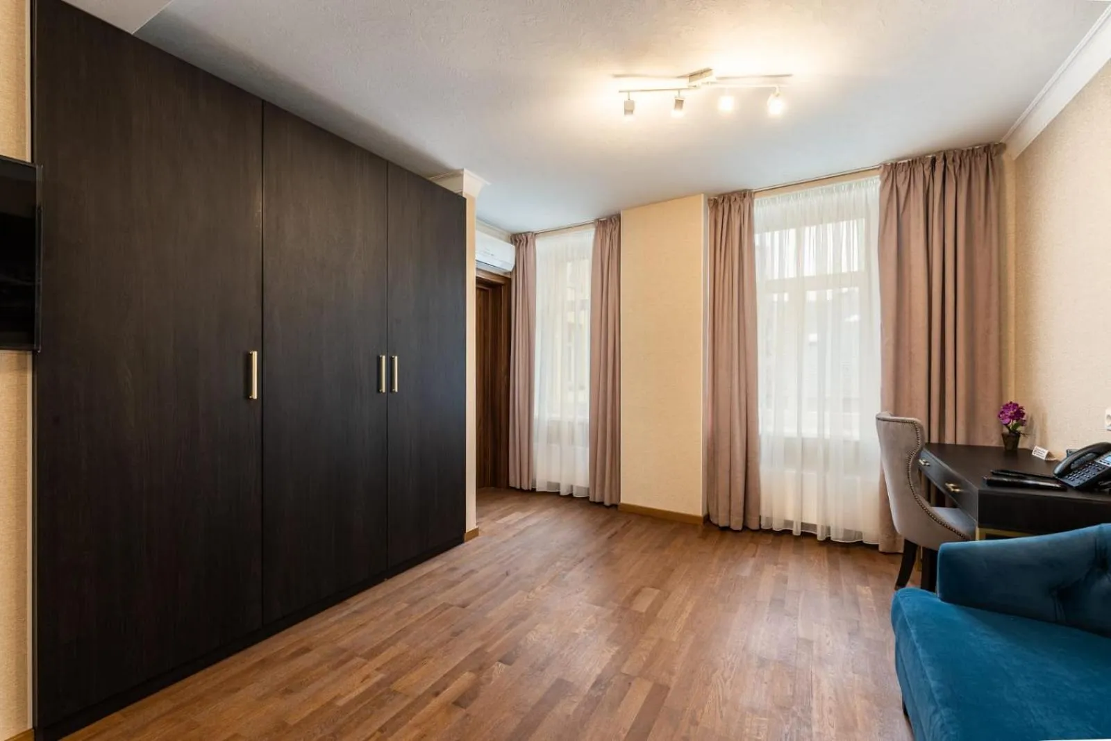 Old Riga Plaza Hotel