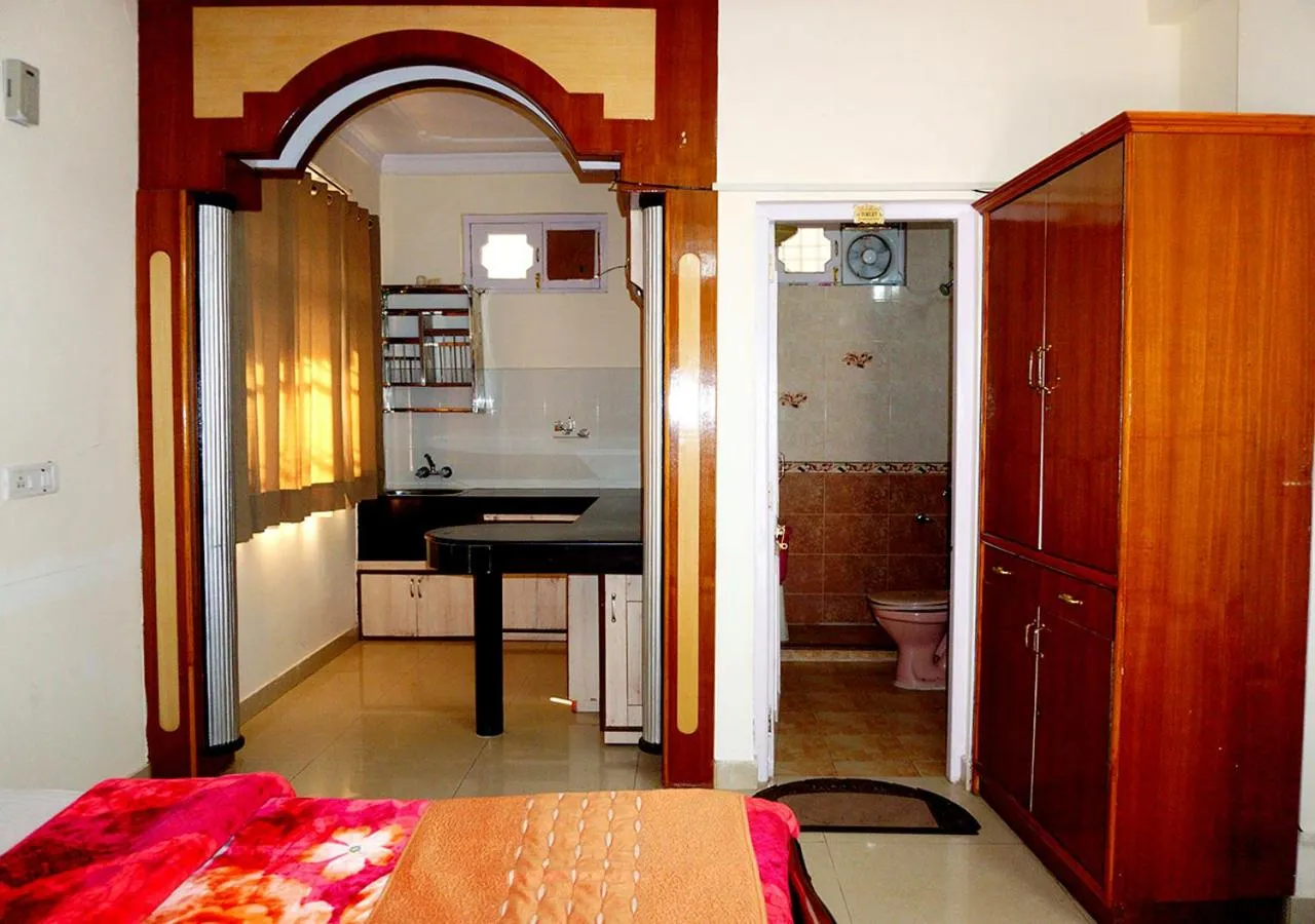 Bedroom in Hotel Sanawar View