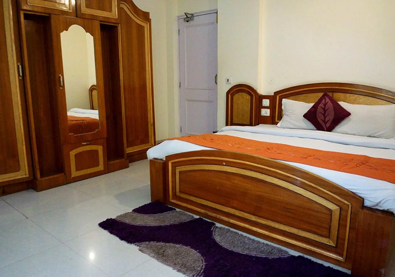 Bedroom in Hotel Sanawar View