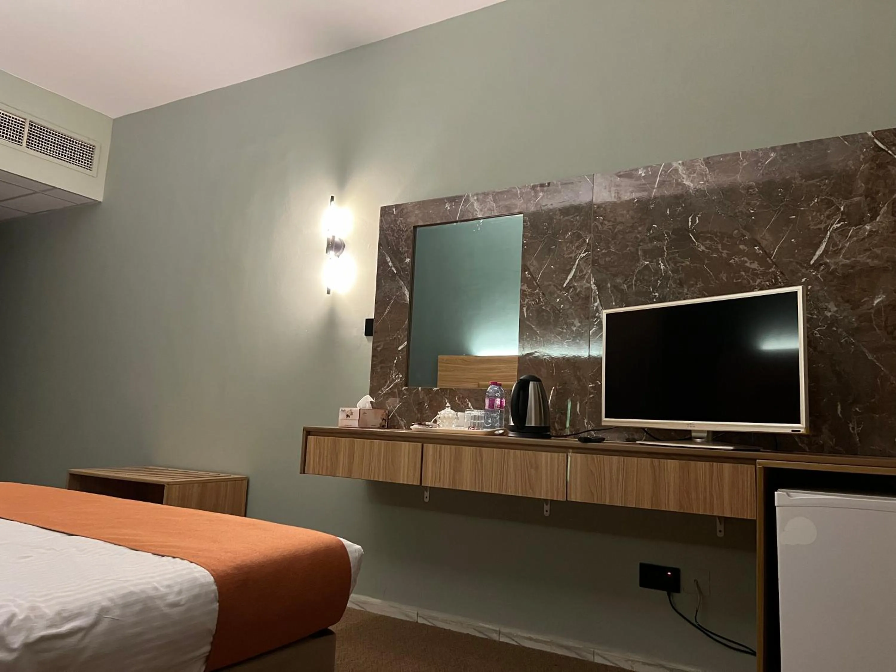 TV and multimedia, Bed in Aygro Hotel