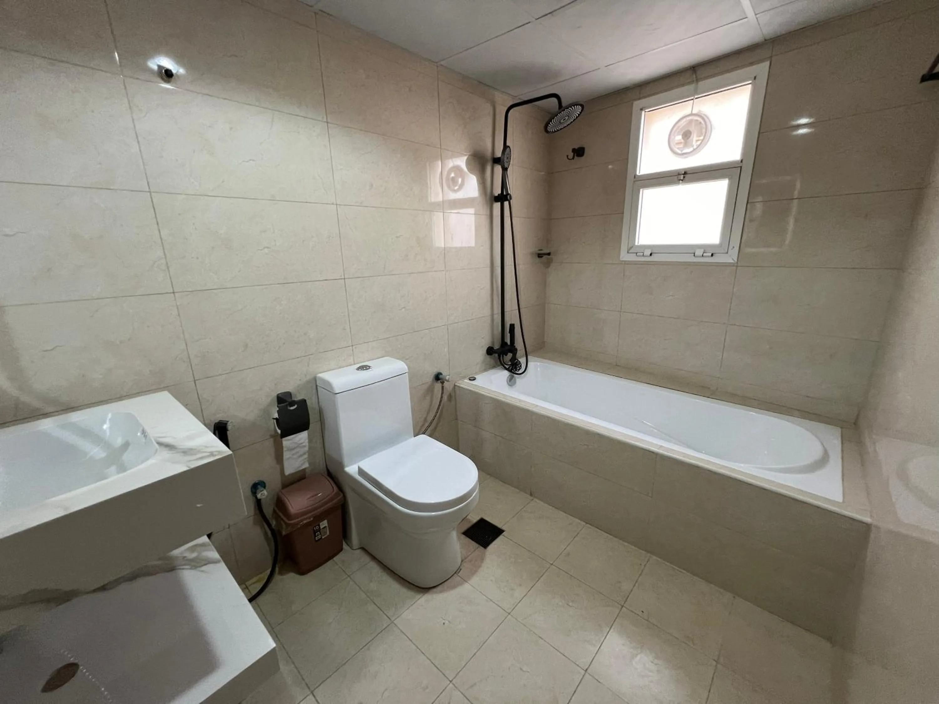 Bathroom in Aygro Hotel