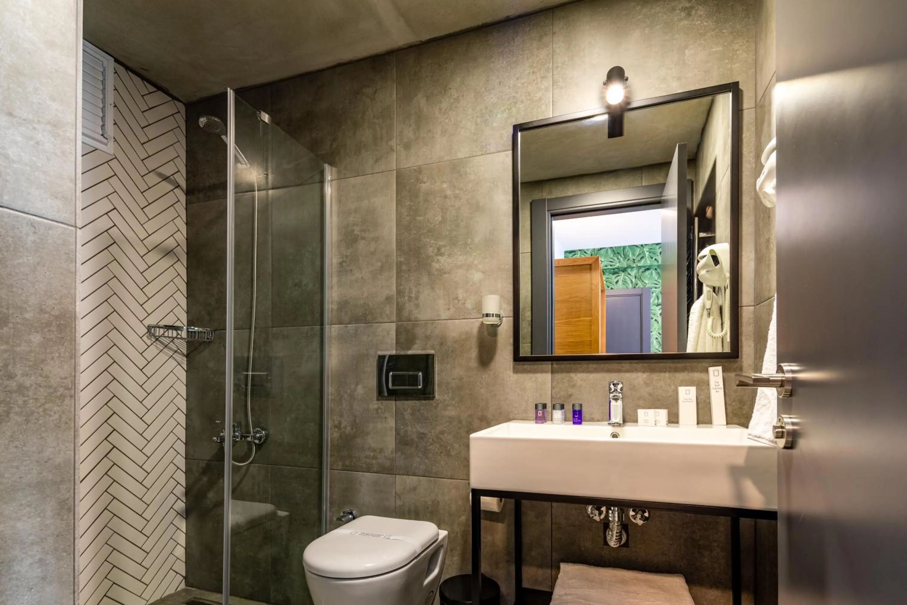 Bathroom in Green Parrot Hotel Istanbul