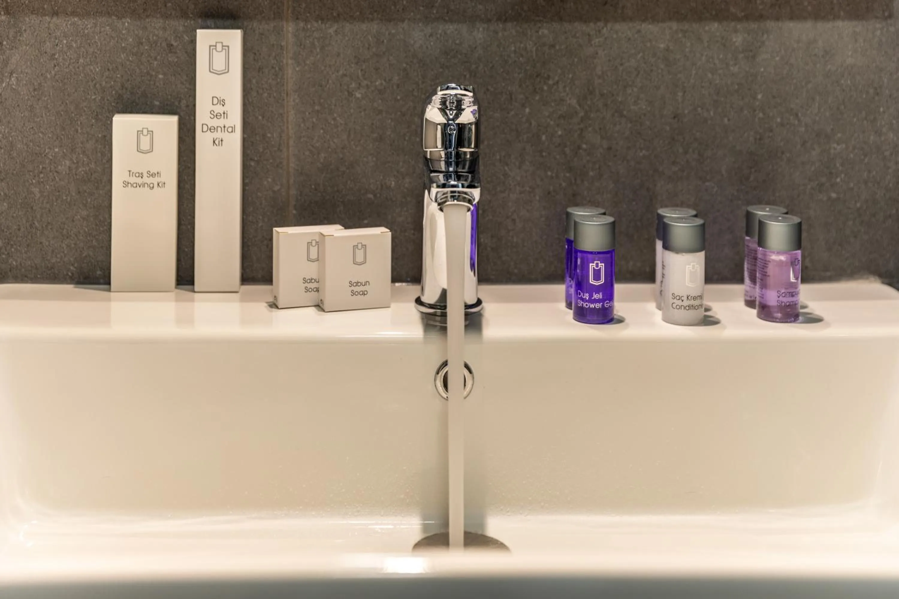 Bathroom in Green Parrot Hotel Istanbul