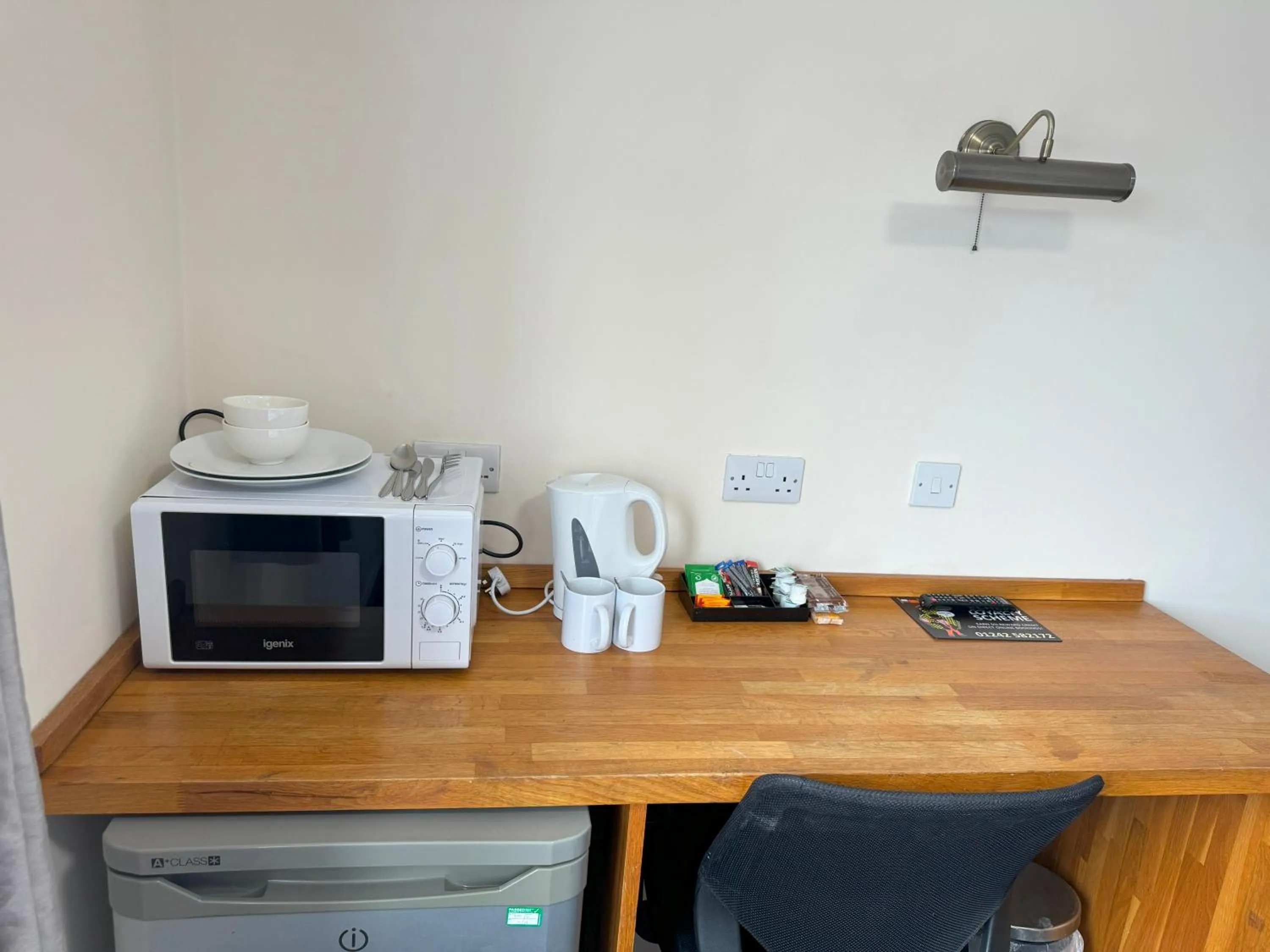 Kitchen or kitchenette in Citilodge Wakefield Hotel by Roomsbooked