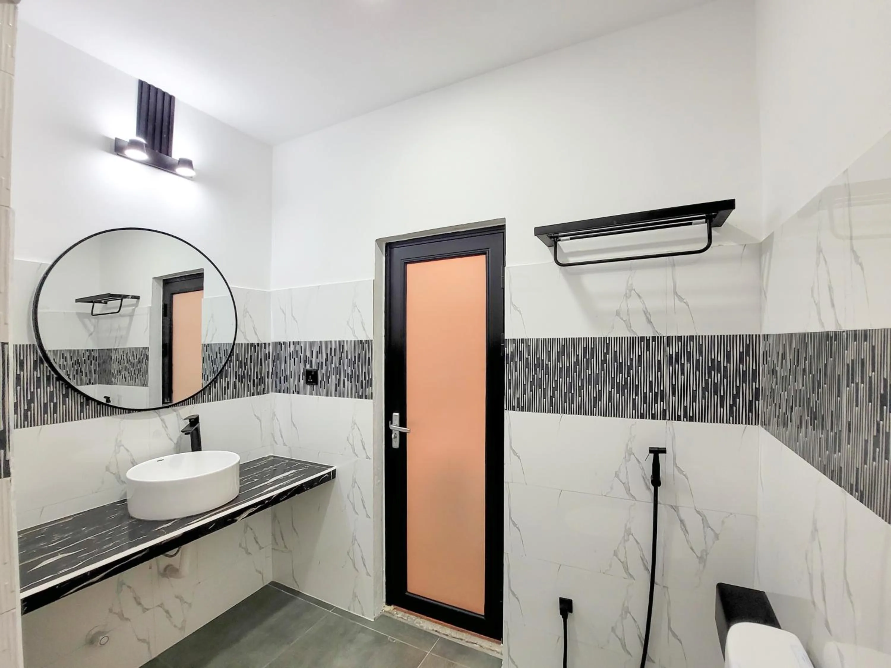 Bathroom in Belvedere Thoddoo