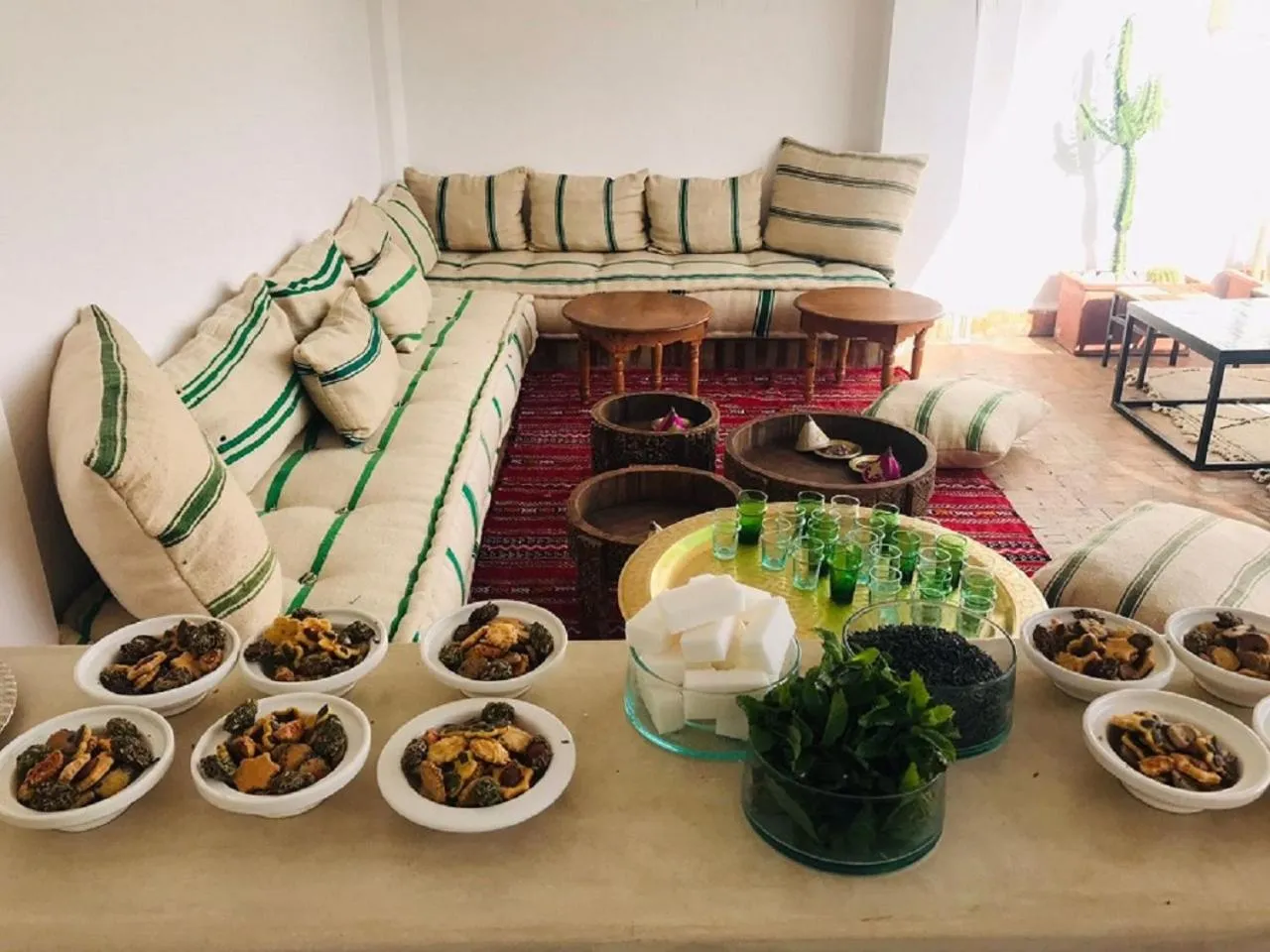 Restaurant/places to eat in Riad Dar Rabiaa