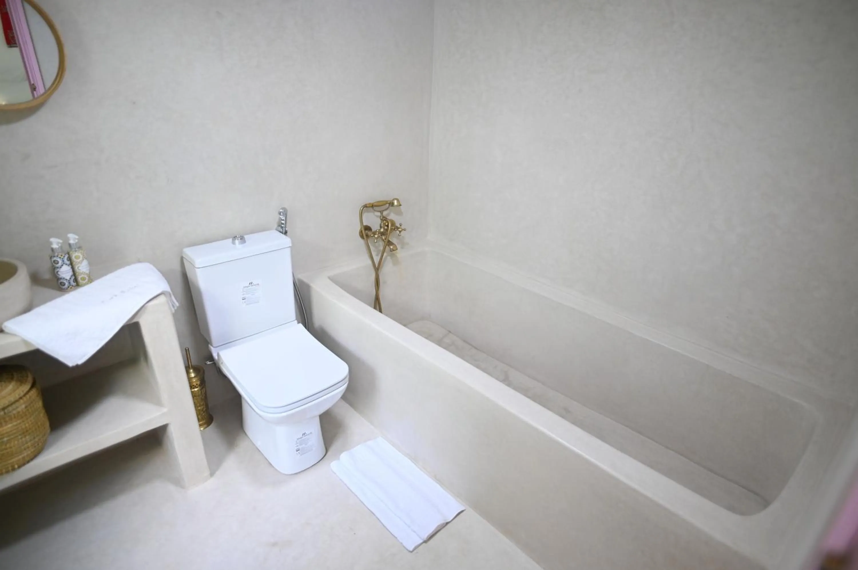 Toilet in Riad Dar Rabiaa