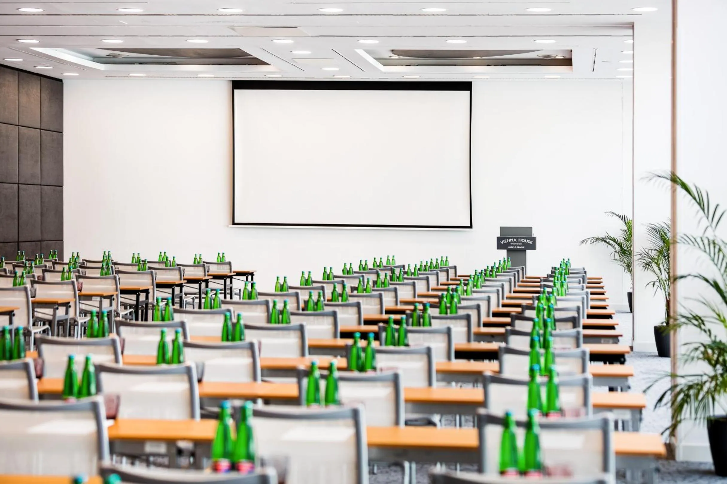 Meeting/conference room in Vienna House by Wyndham Andel's Prague