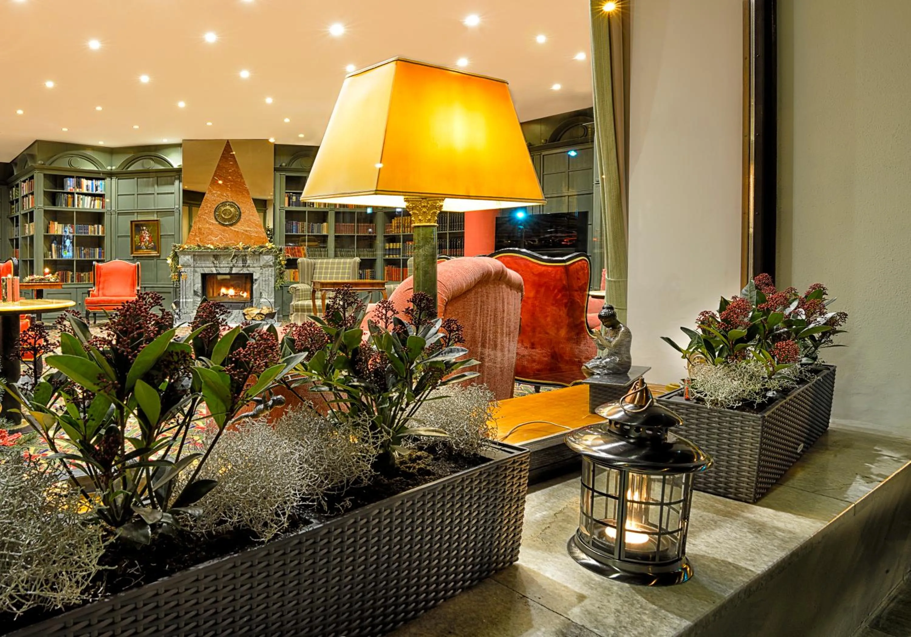 Night in Hotel Savoy Prague