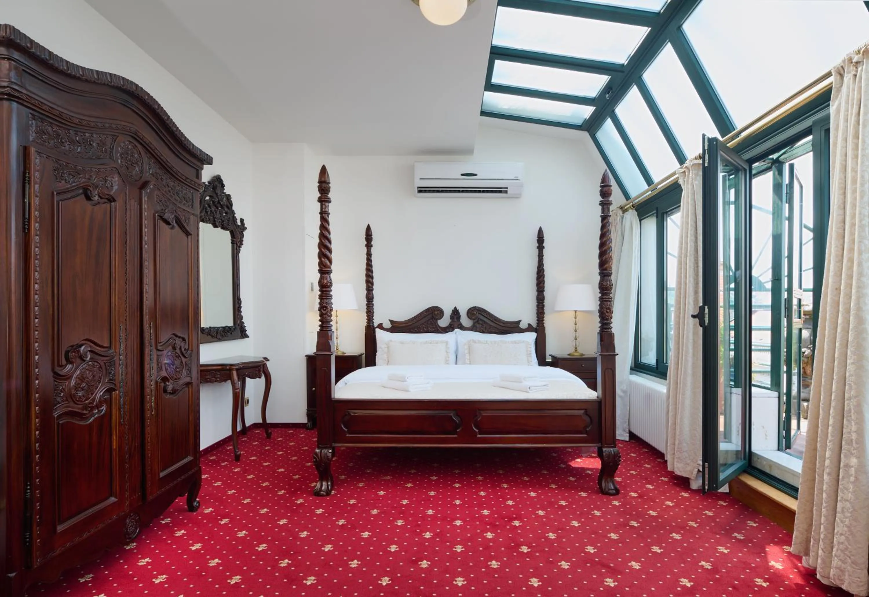 Bed in Hotel Bologna