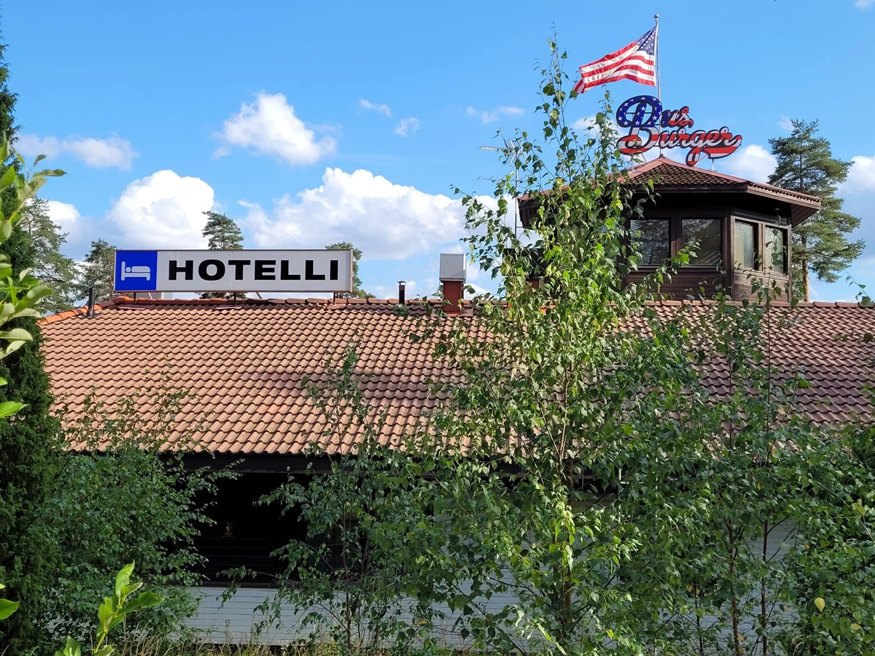 Property building in Hotelli Salpakangas