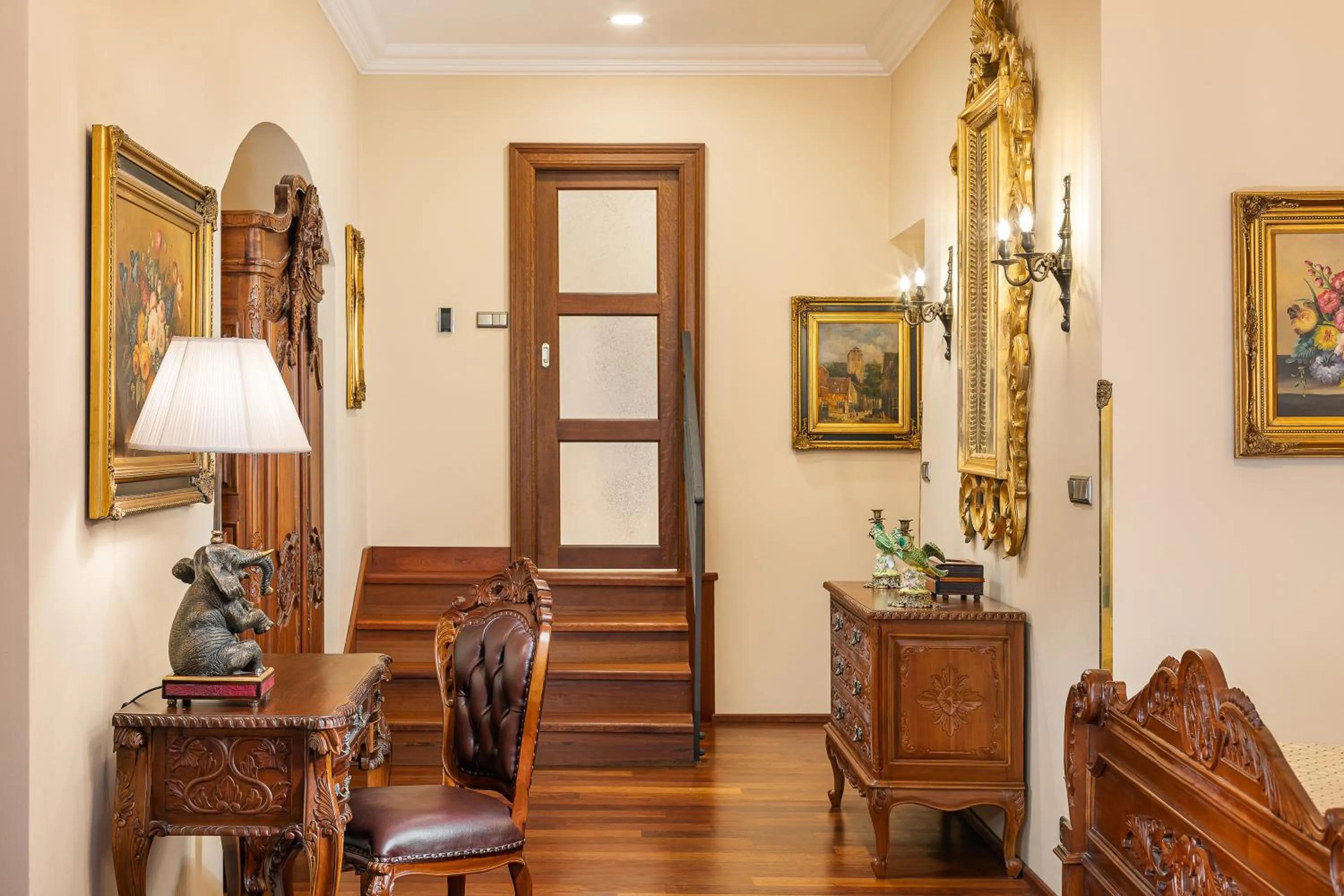 Decorative detail in Iron Gate Hotel & Suites Prague by BHG