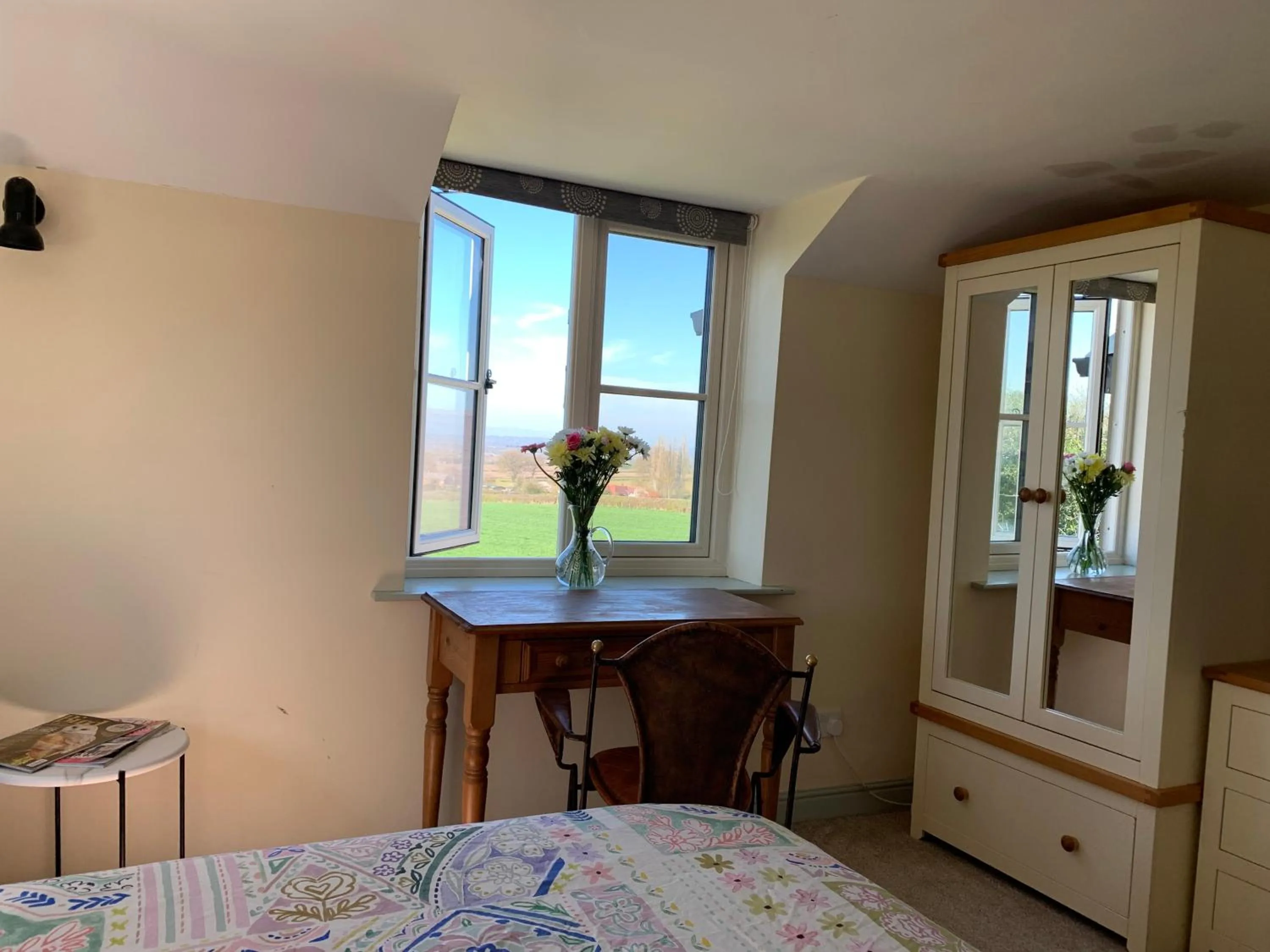 Bed in Farmhouse studio near Shrewsbury