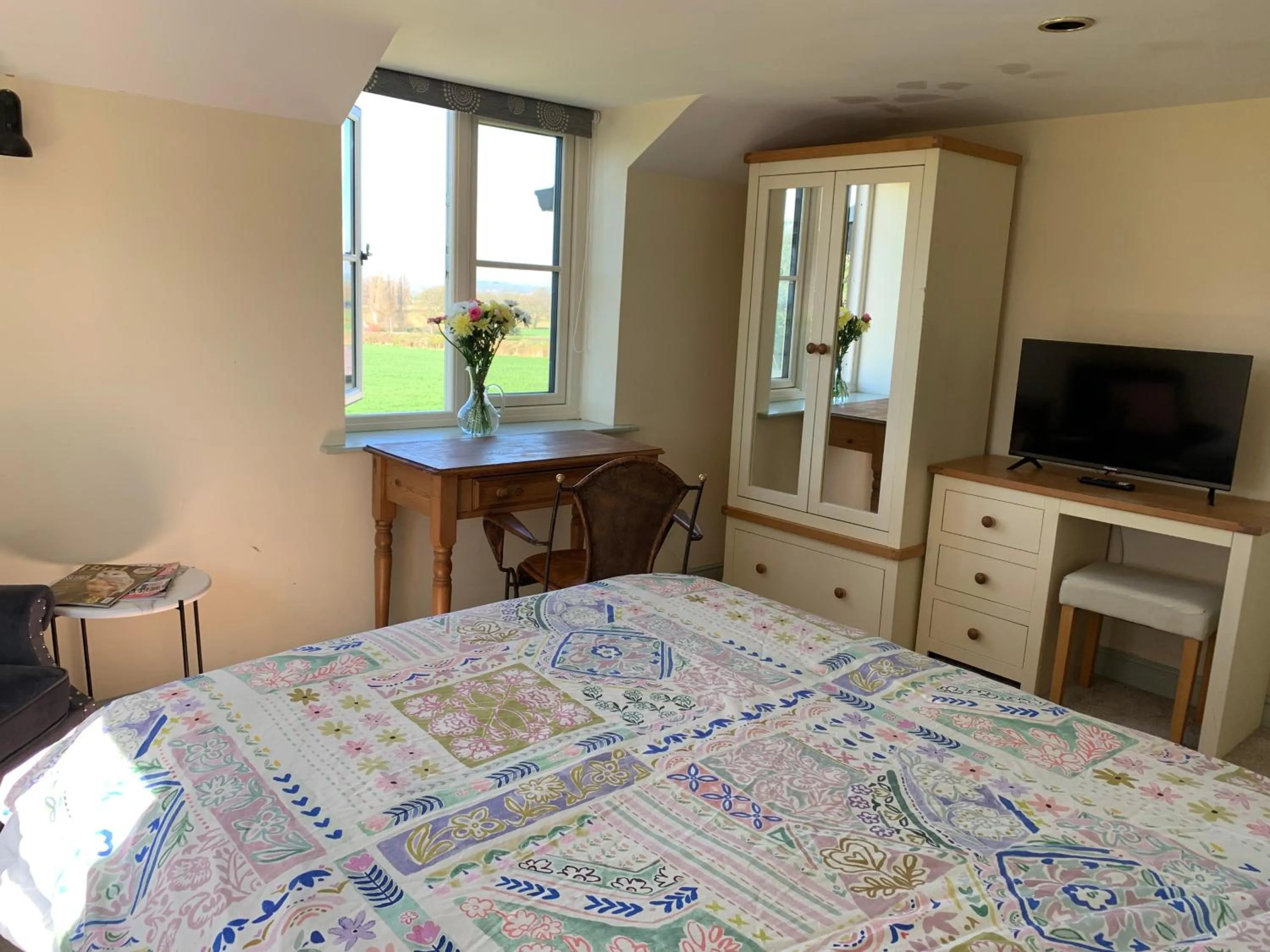 Bed in Farmhouse studio near Shrewsbury