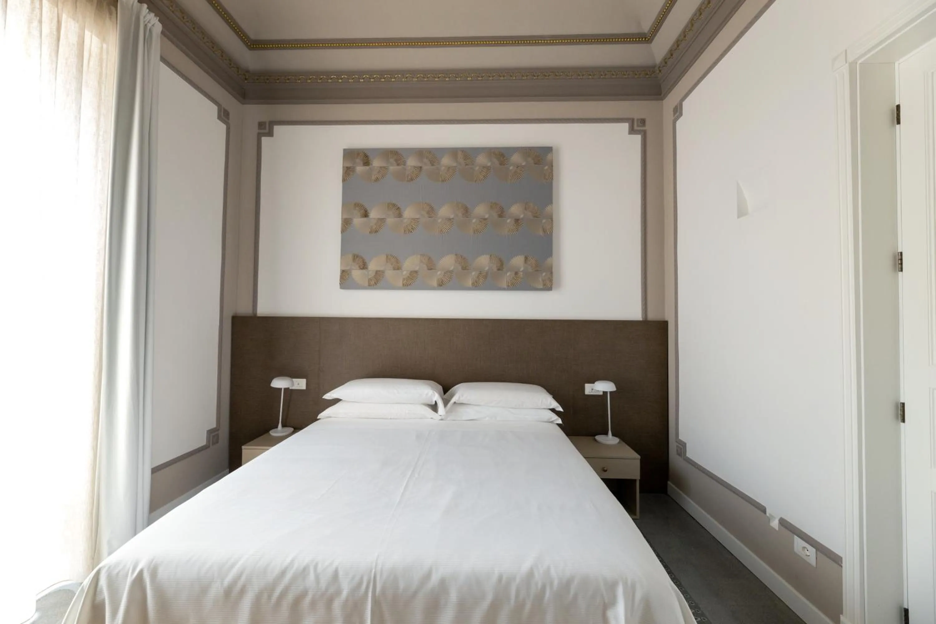 Bed in Riflessi Acireale Palace Suites