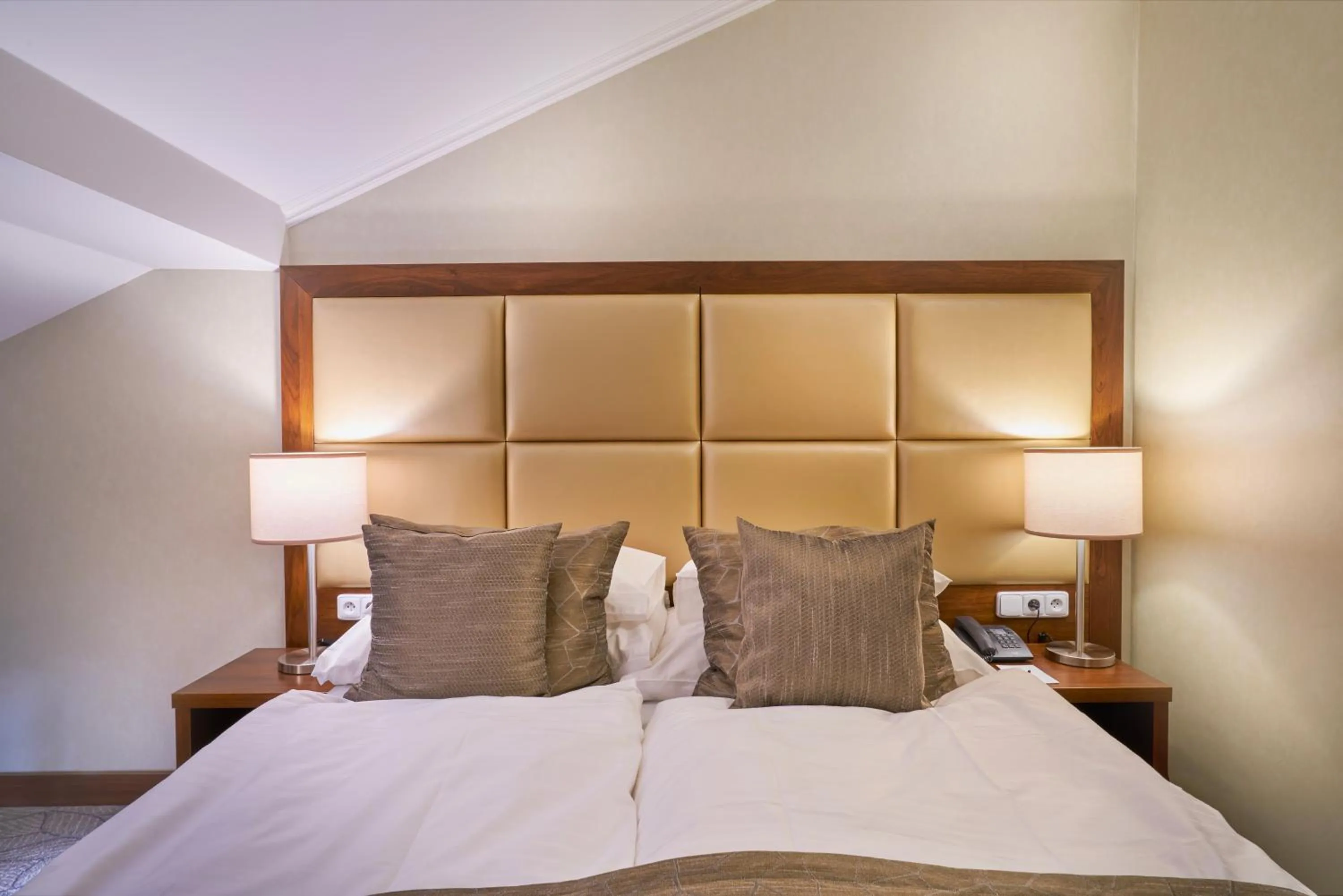 Bed in Kosher Hotel King David Prague