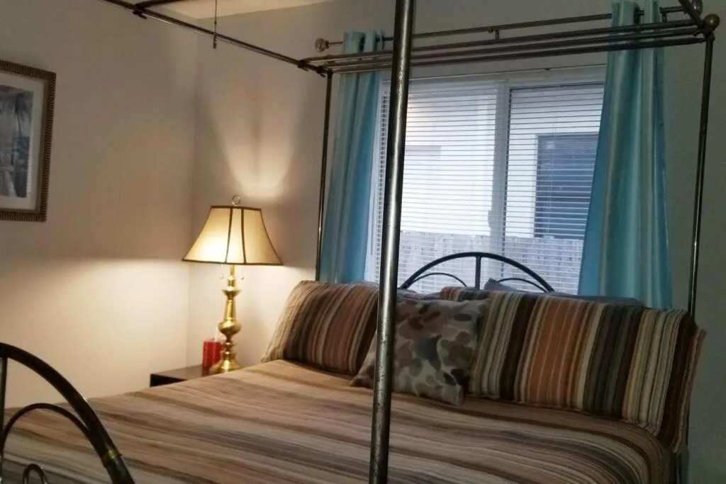 Bedroom in Del Mar Villa