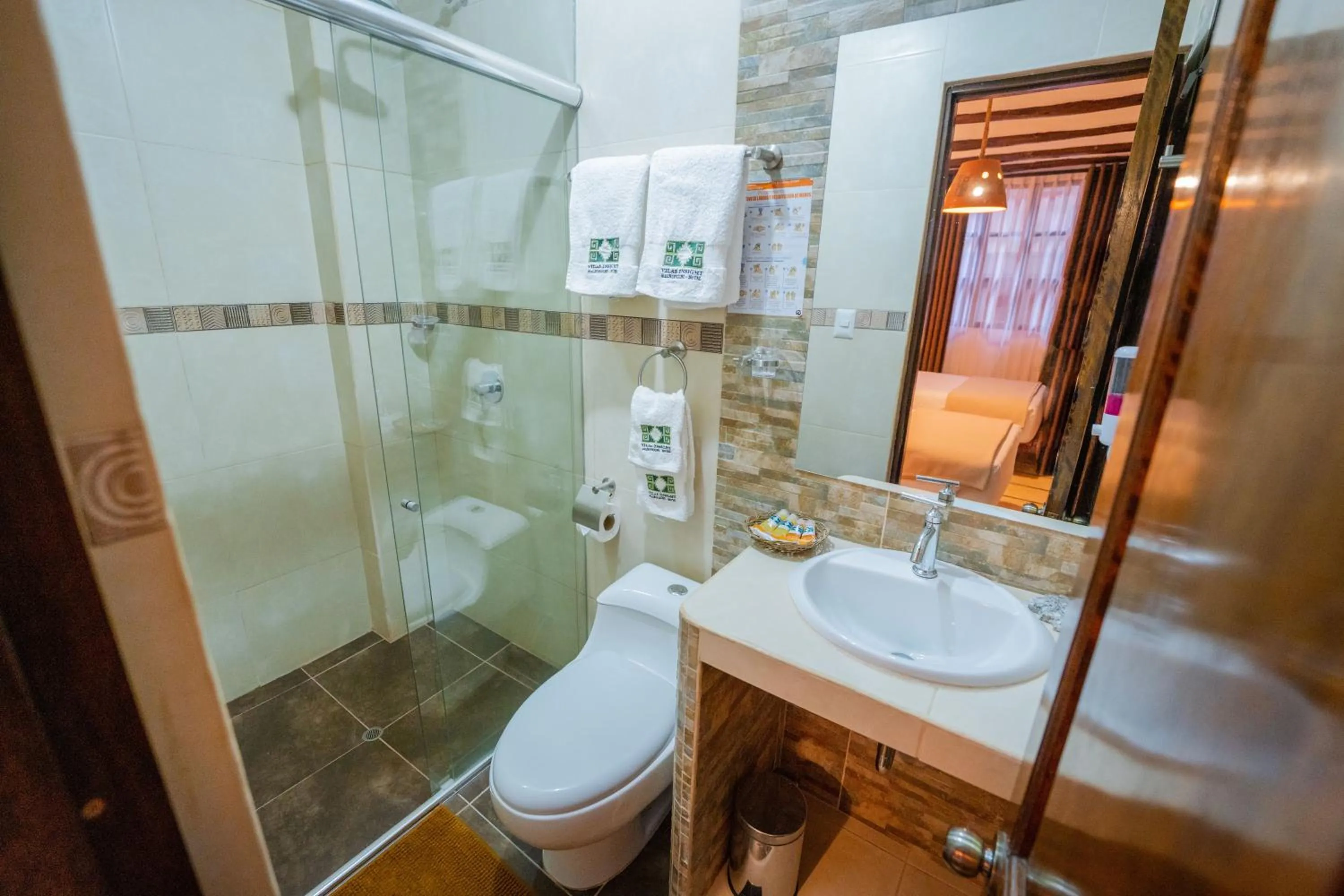 Shower in Vilas Insight Hotel Machupicchu