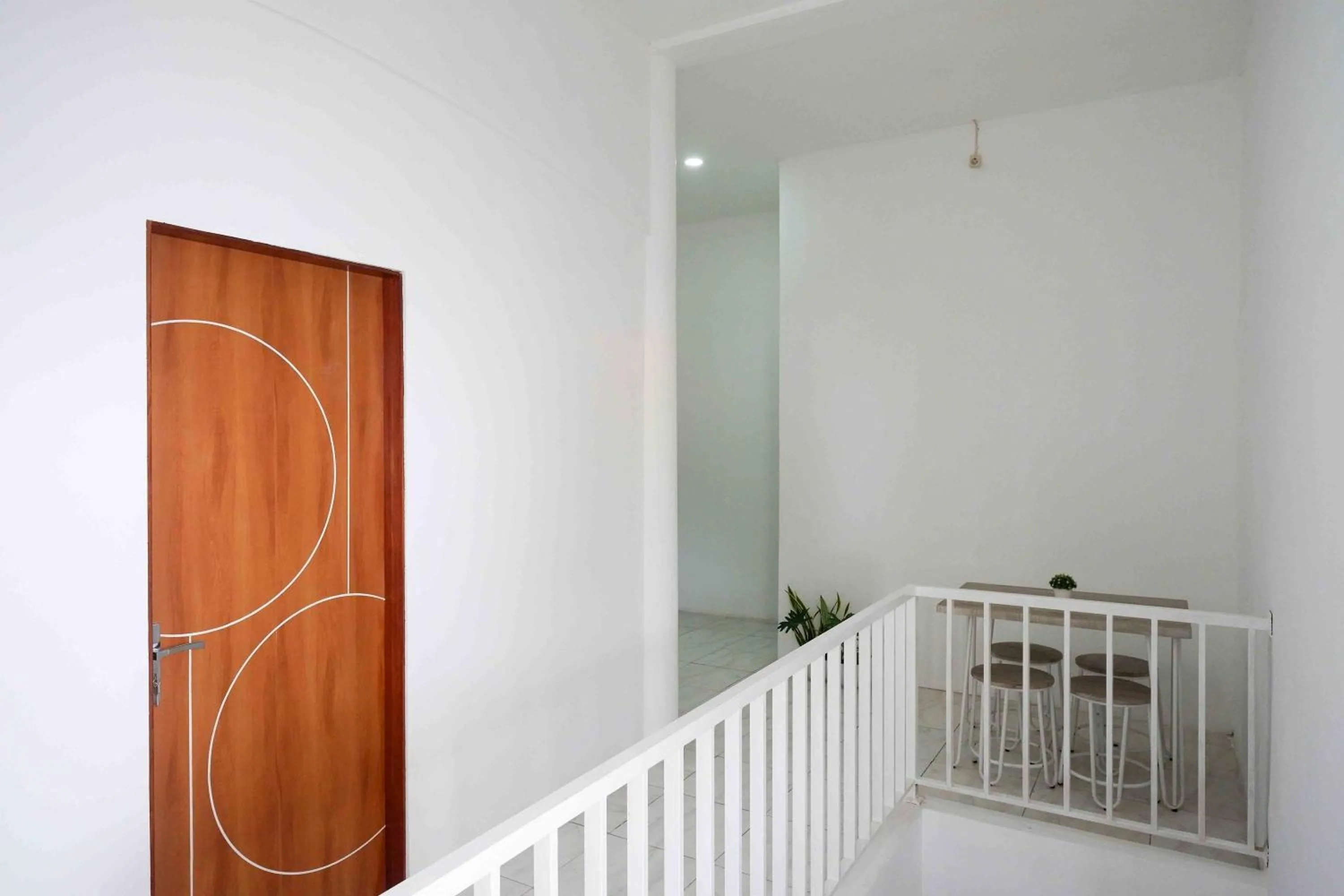 RedDoorz near GOR Jatidiri Semarang