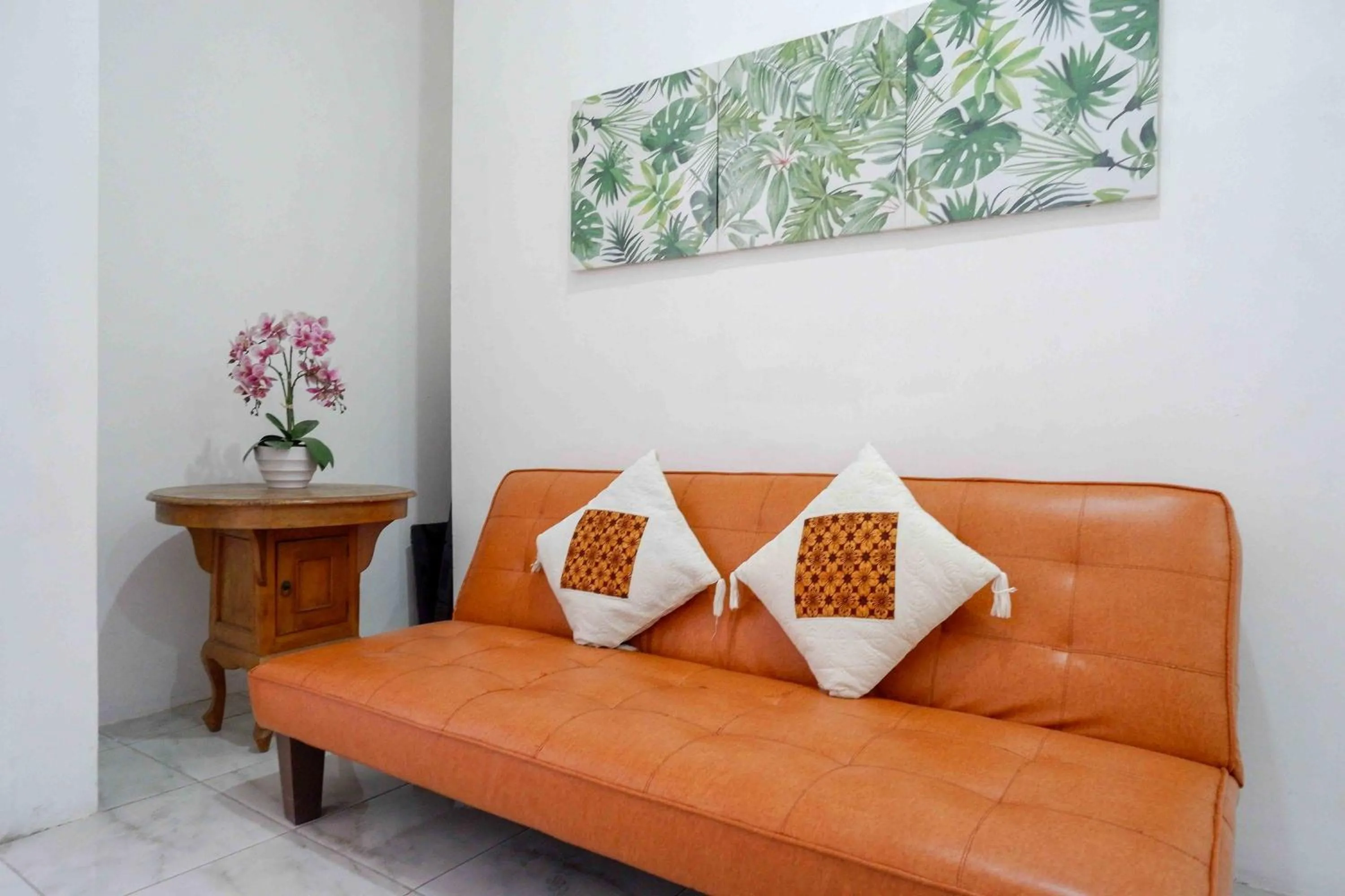 RedDoorz near GOR Jatidiri Semarang