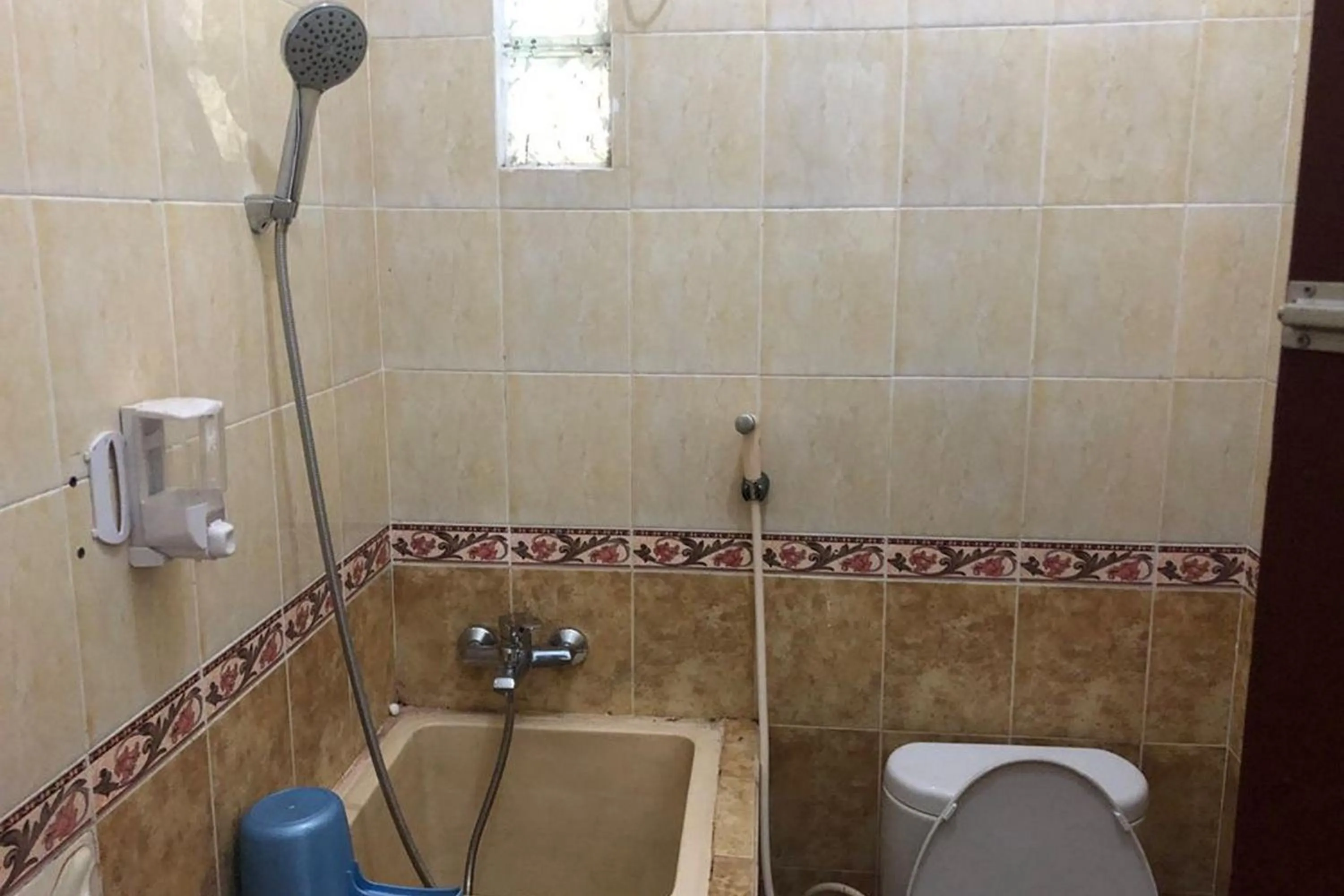 Bathroom in Wisma Gardenia Palangkaraya Syariah RedPartner