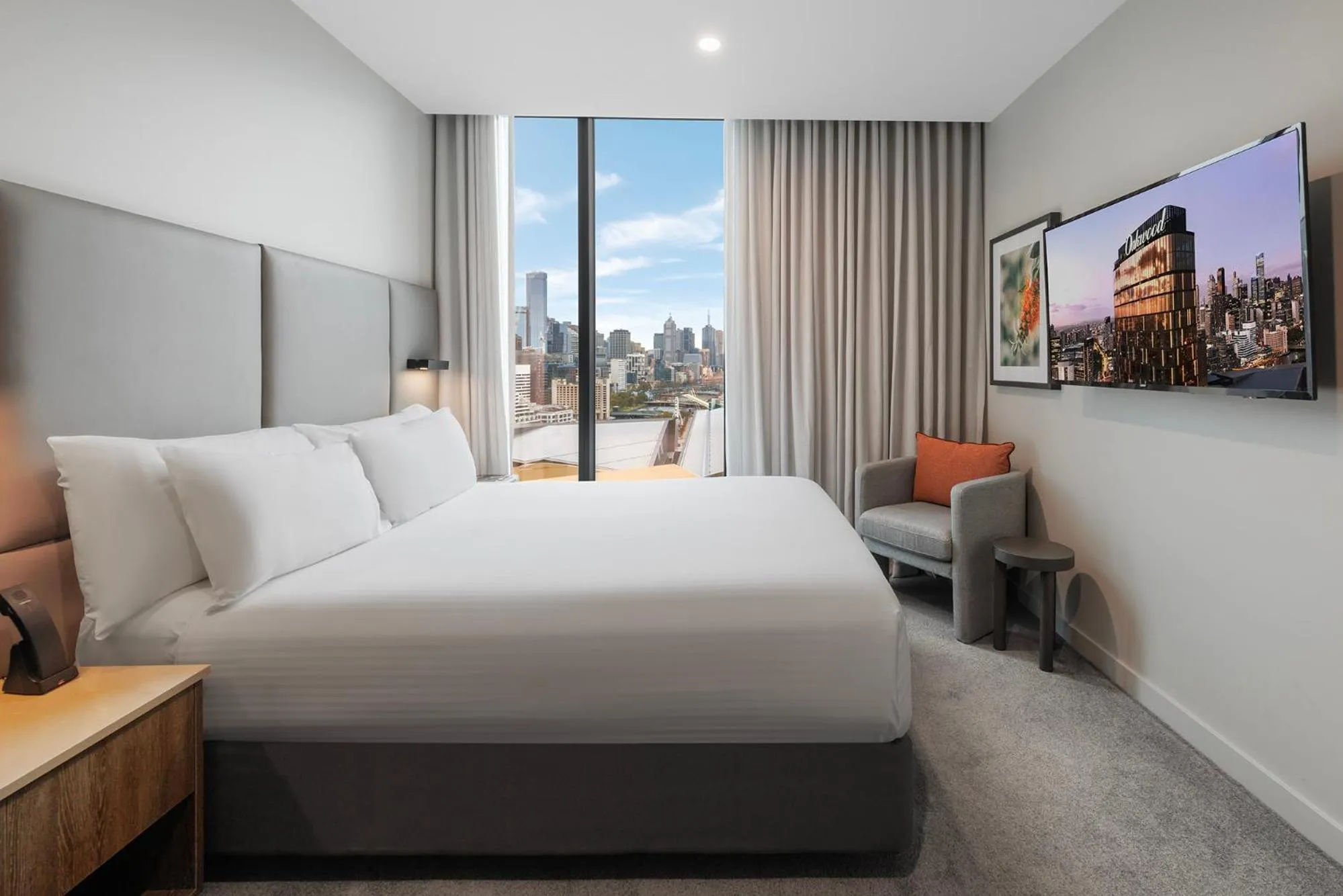 Bed in Oakwood Premier Melbourne