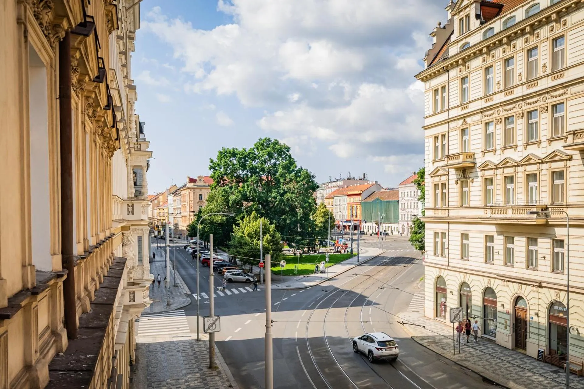 City view in Hotel Atos