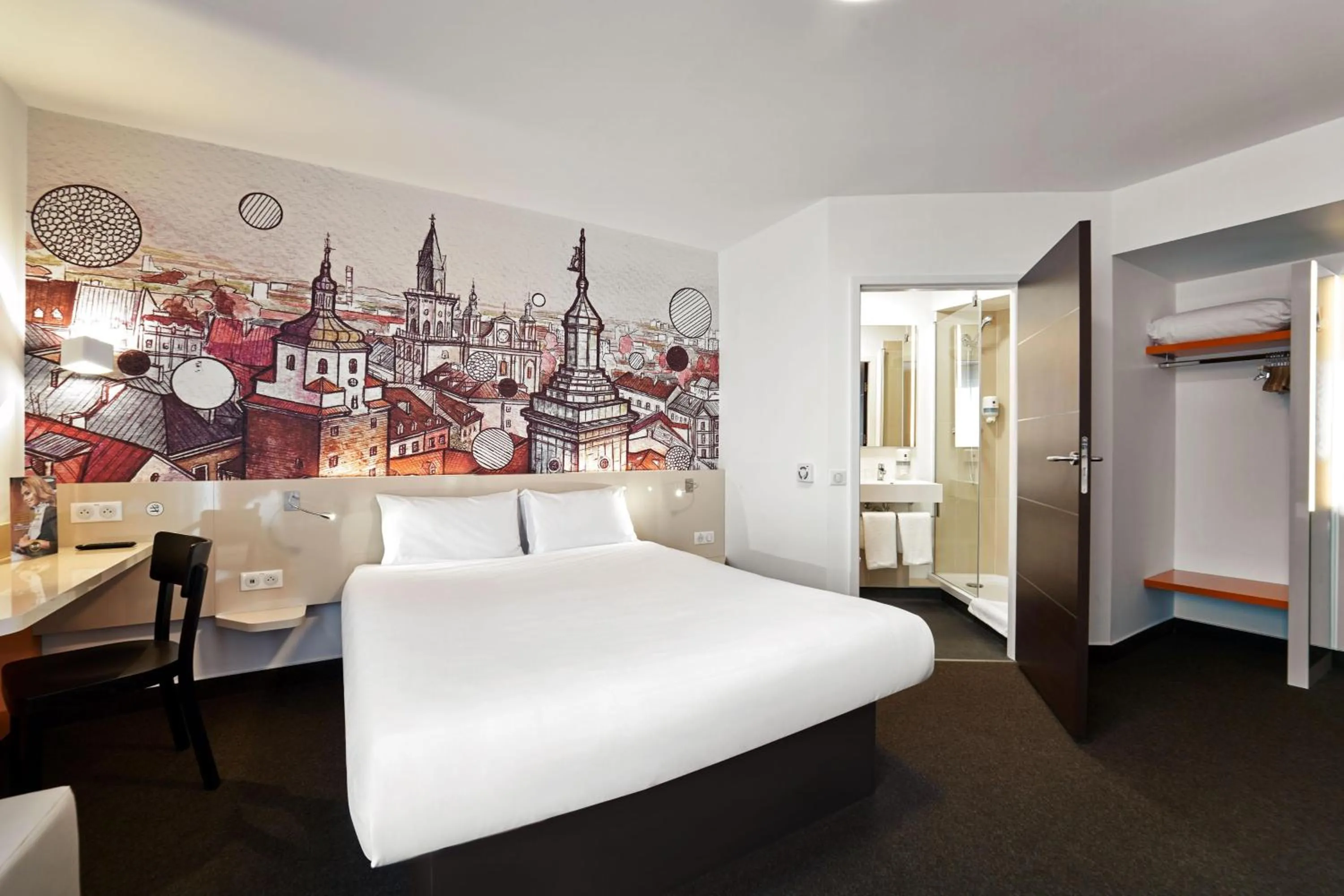 Deluxe Double Room in B&B Hotel Lublin Centrum