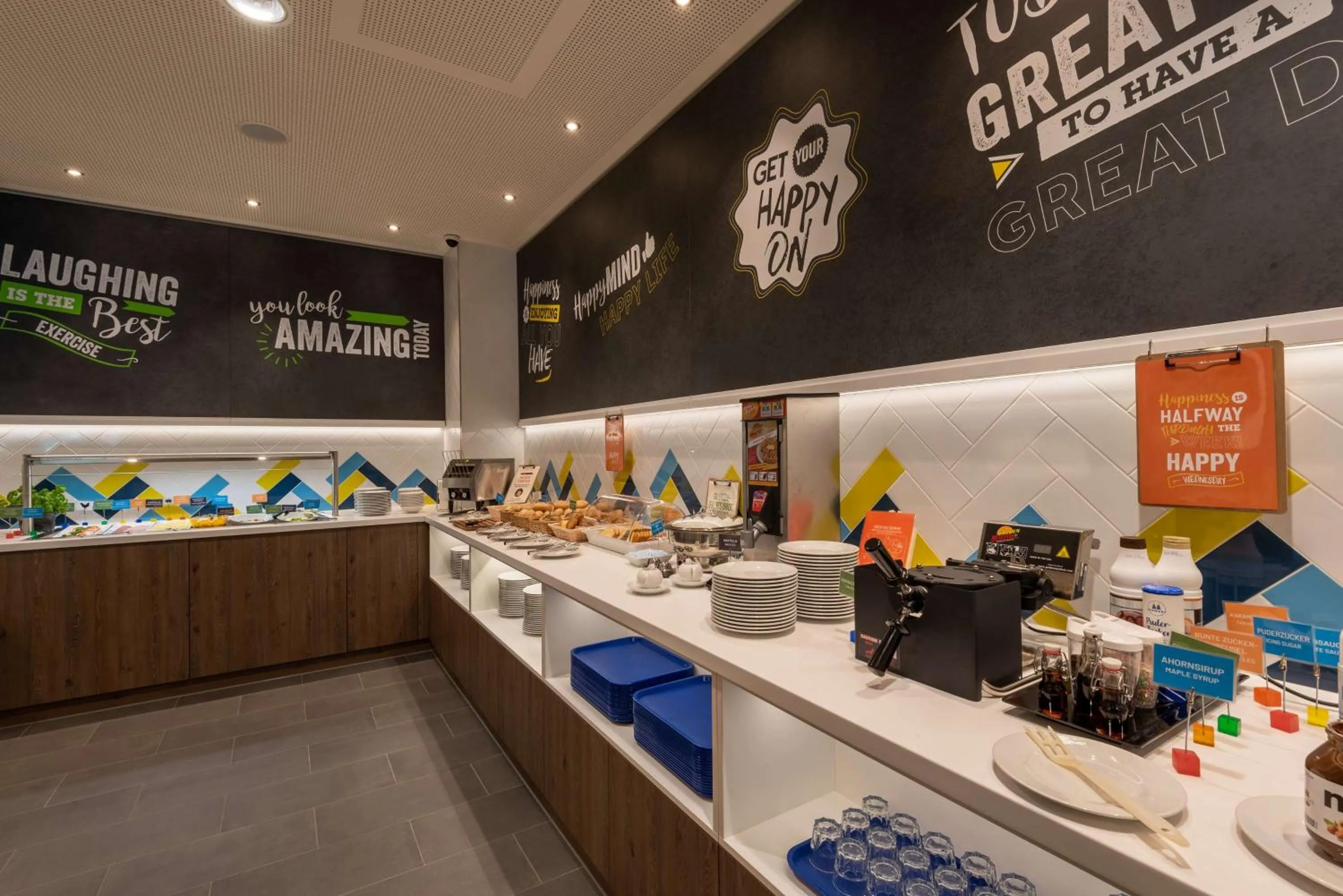 Breakfast in Hampton by Hilton Düsseldorf City Centre