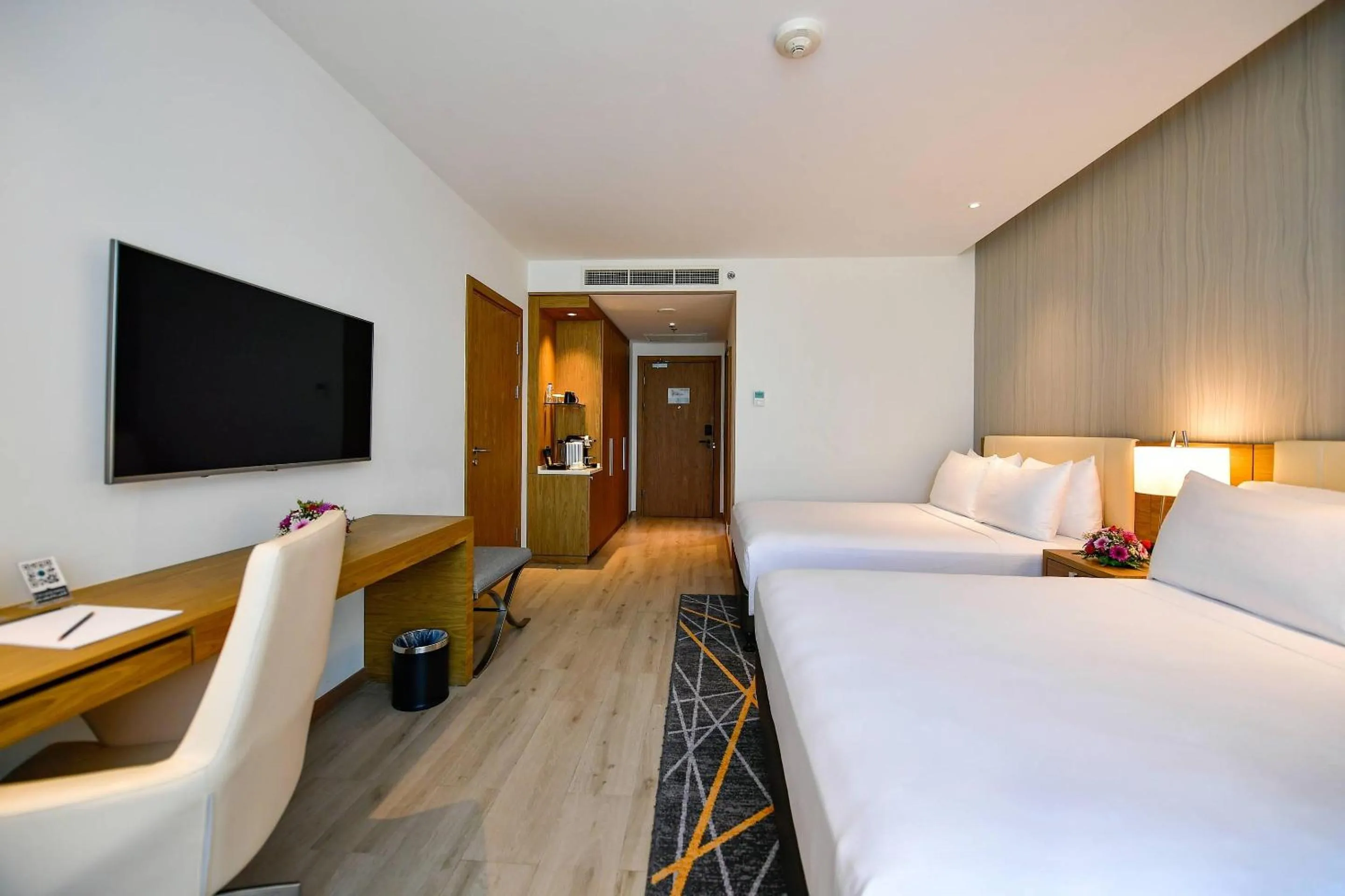 Bedroom, Bed in Clarion Hotel Jeddah Airport
