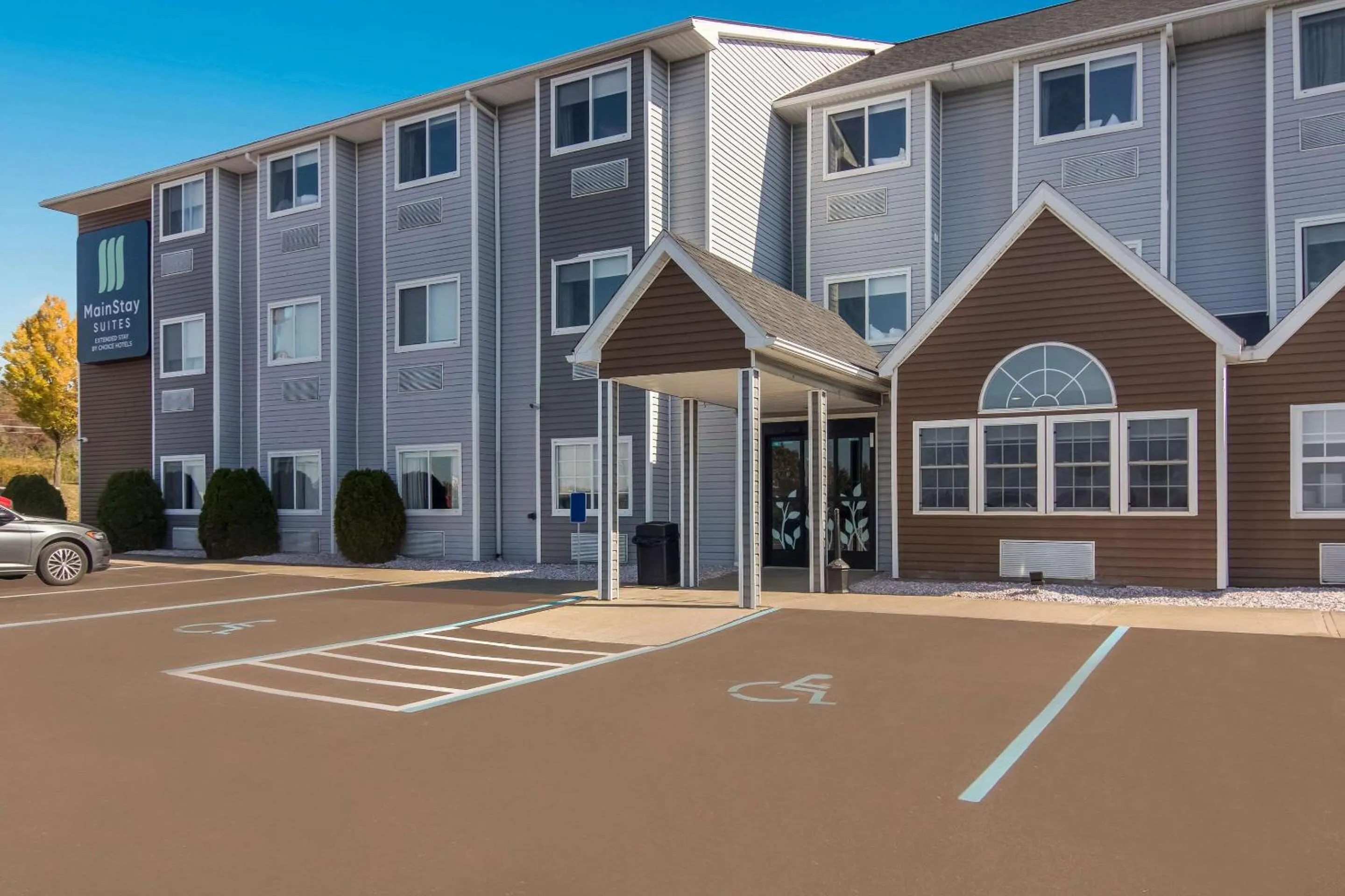 Property building in MainStay Suites Clarion, PA near I-80