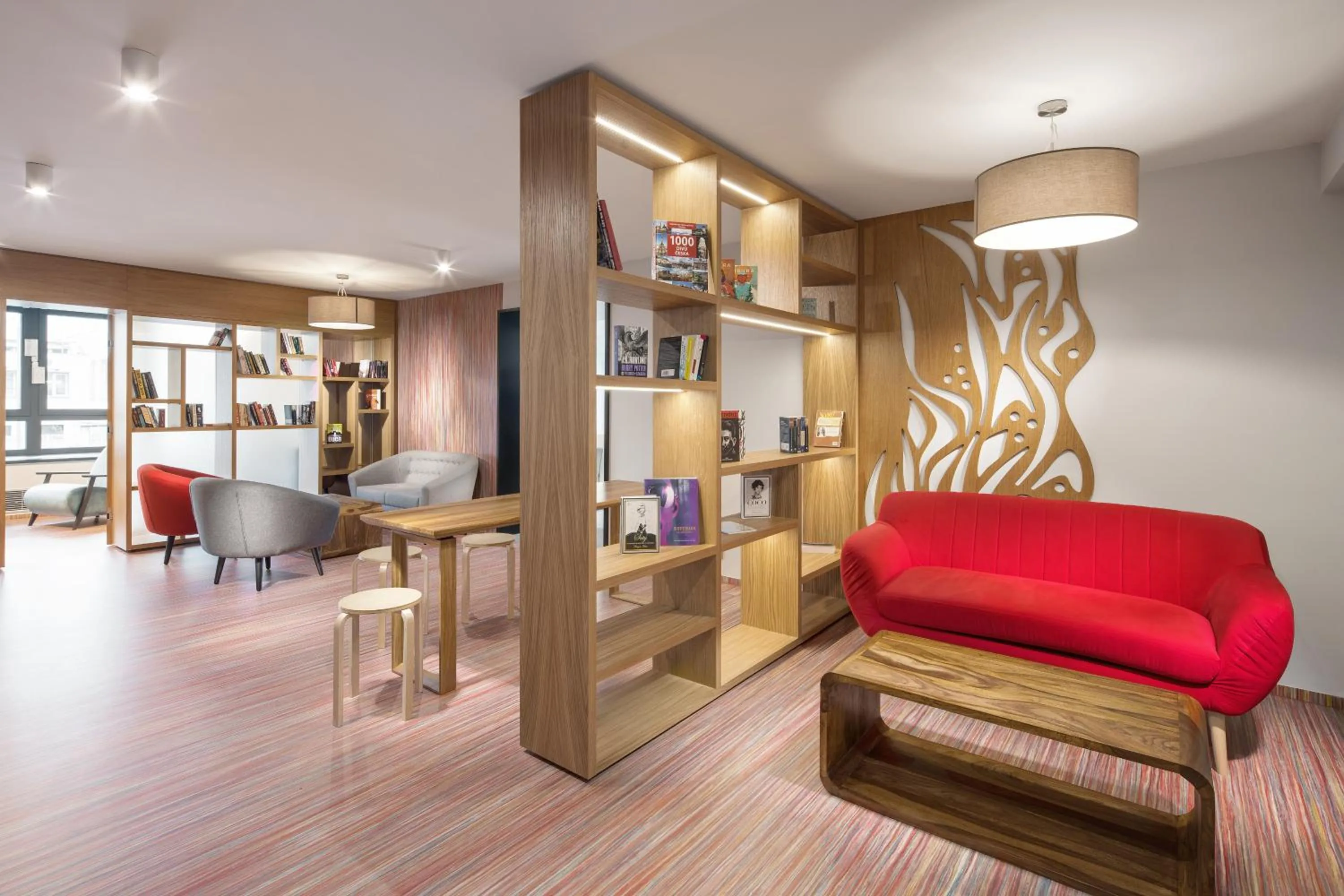 Library in Comfort Hotel Prague City