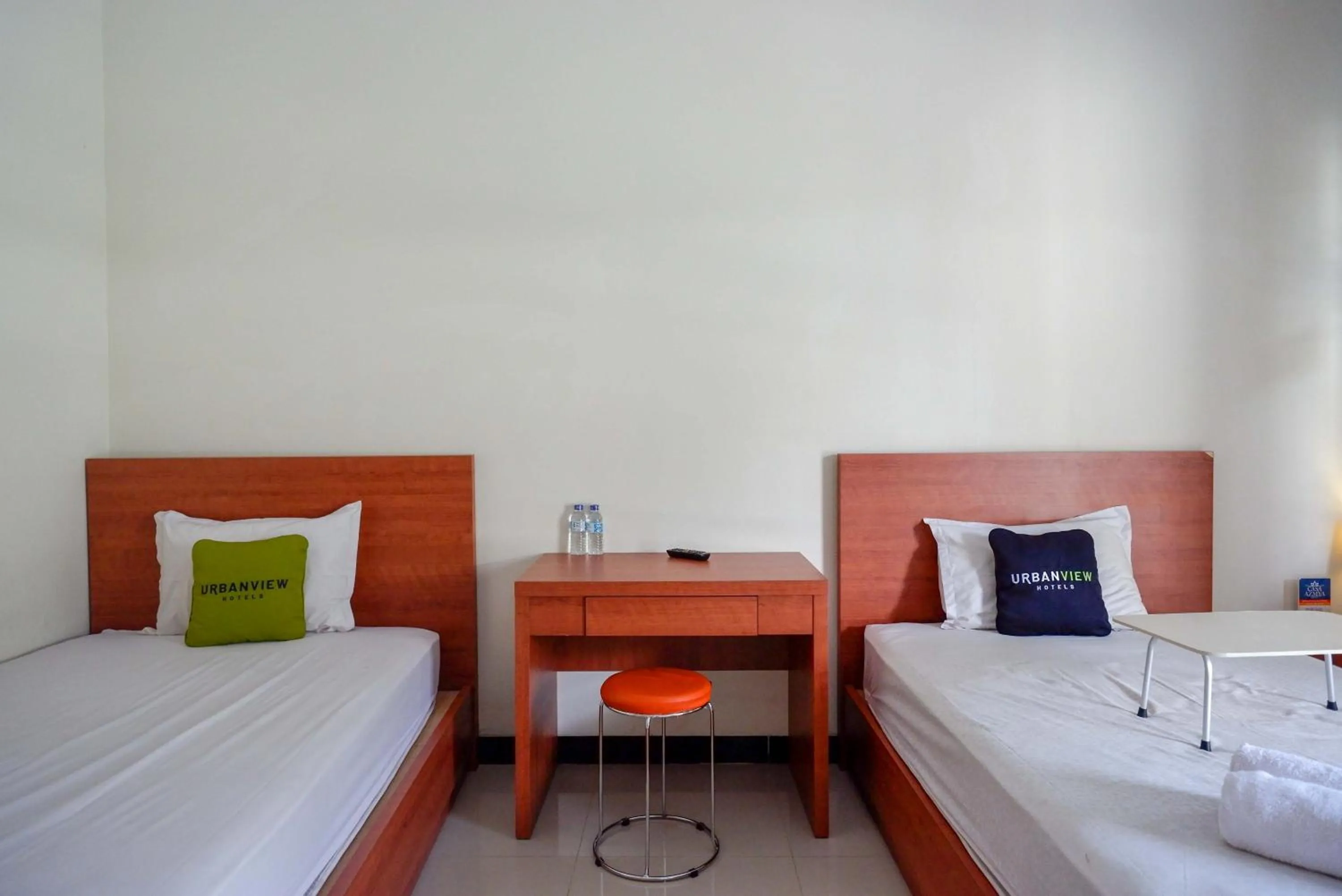 Bedroom, Bed in Urbanview Hotel Syariah Casa Azmya Yogyakarta by RedDoorz