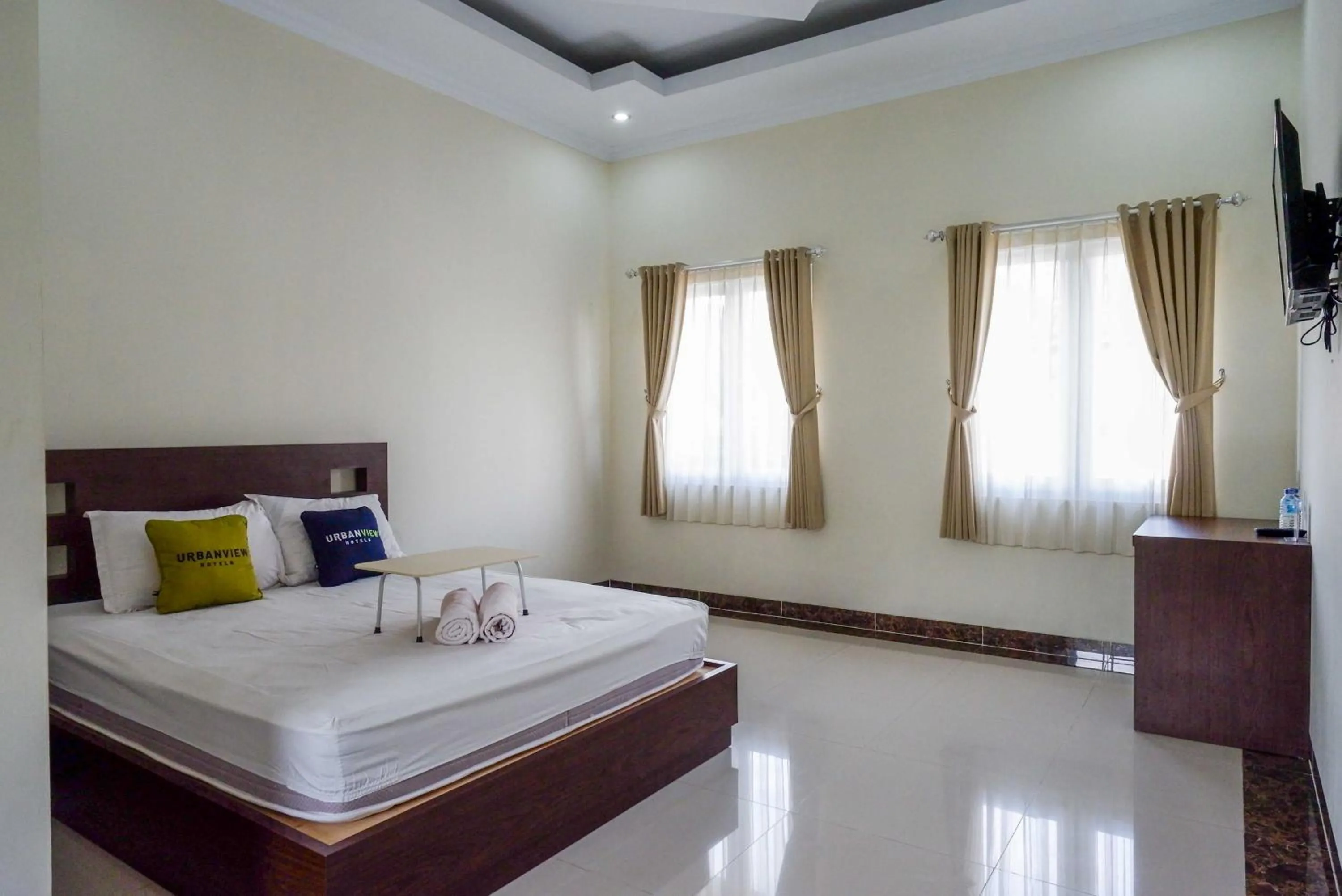 Bedroom, Bed in Urbanview Hotel Syariah Casa Azmya Yogyakarta by RedDoorz