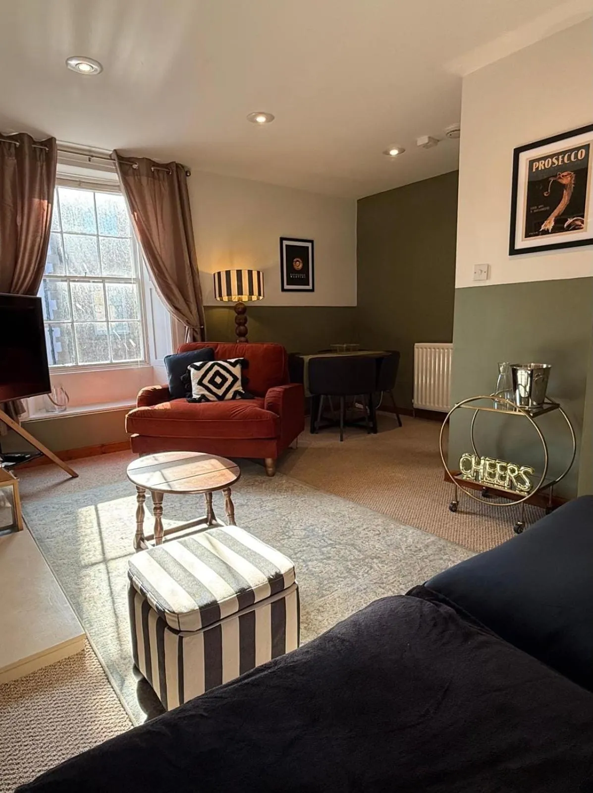 Living room in Bow Alley Lodge