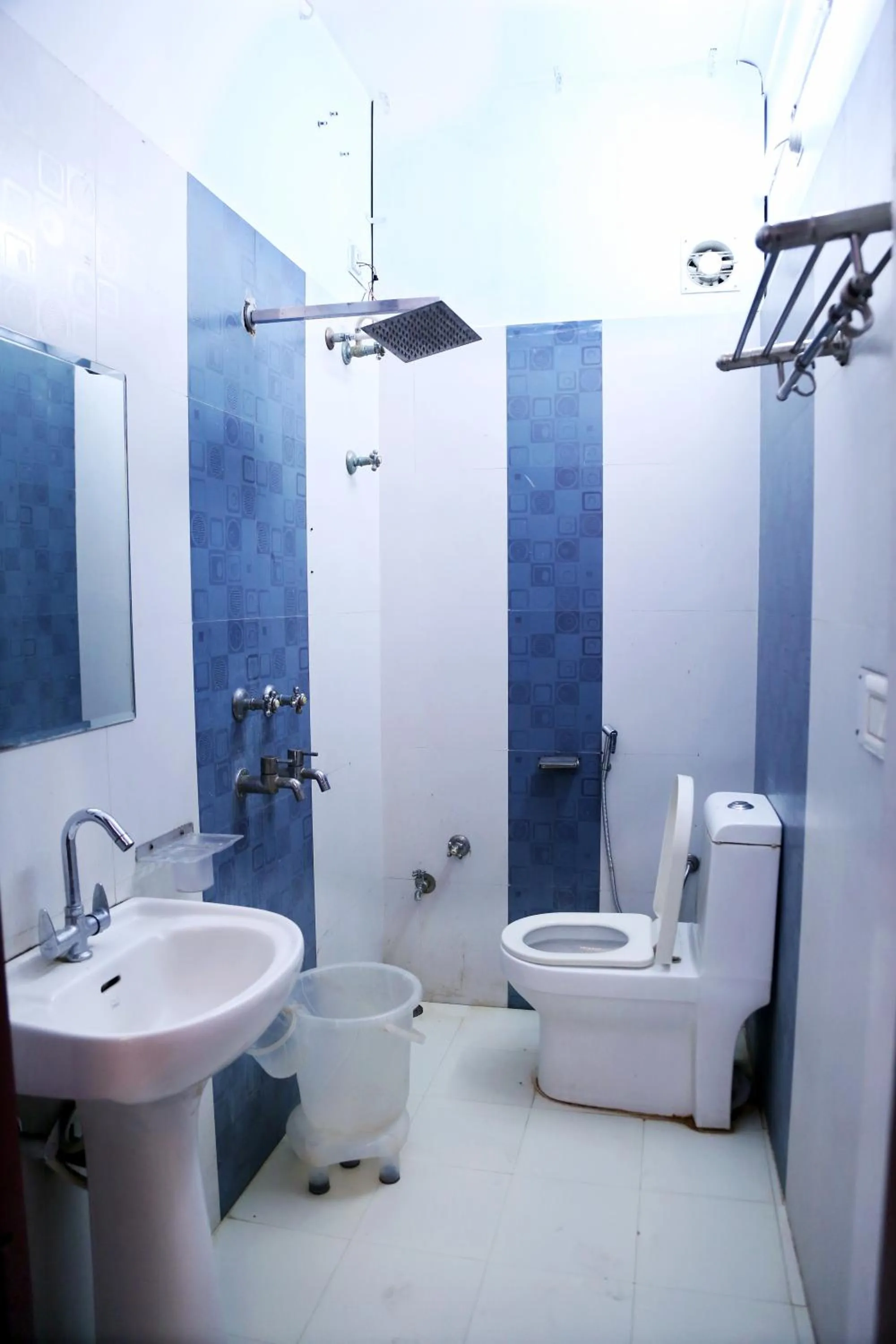 Bathroom in Baba Palace - A Heritage Hotel, Udaipur