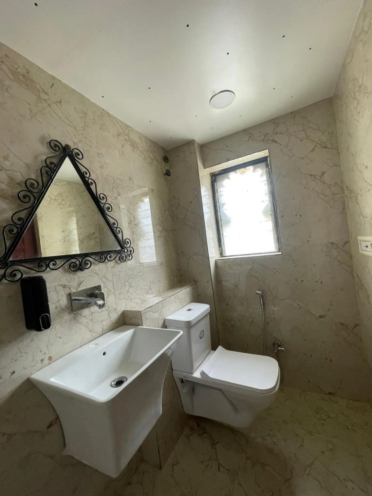Bathroom in Baba Palace - A Heritage Hotel, Udaipur