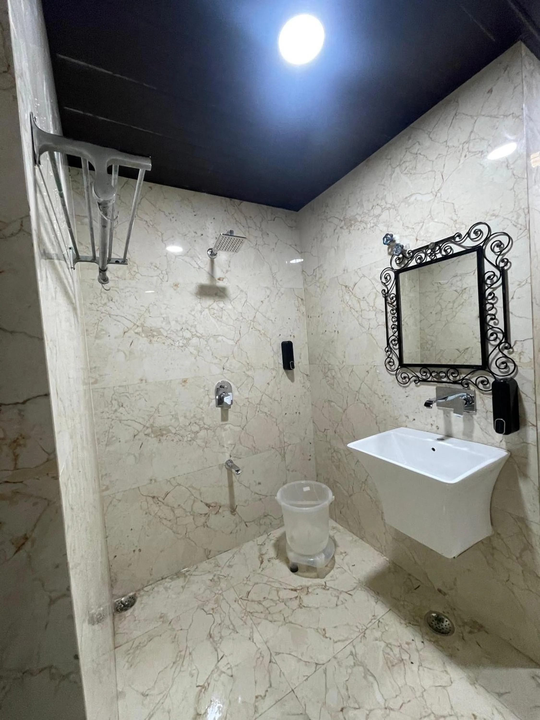 Shower in Baba Palace - A Heritage Hotel, Udaipur