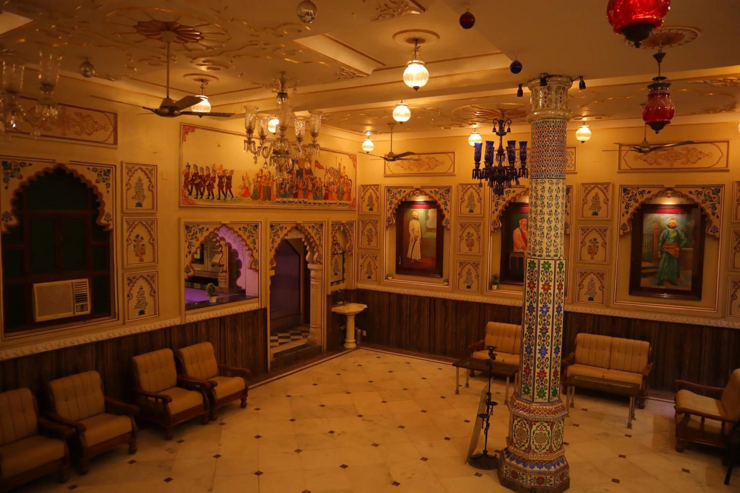 Living room in Baba Palace - A Heritage Hotel, Udaipur