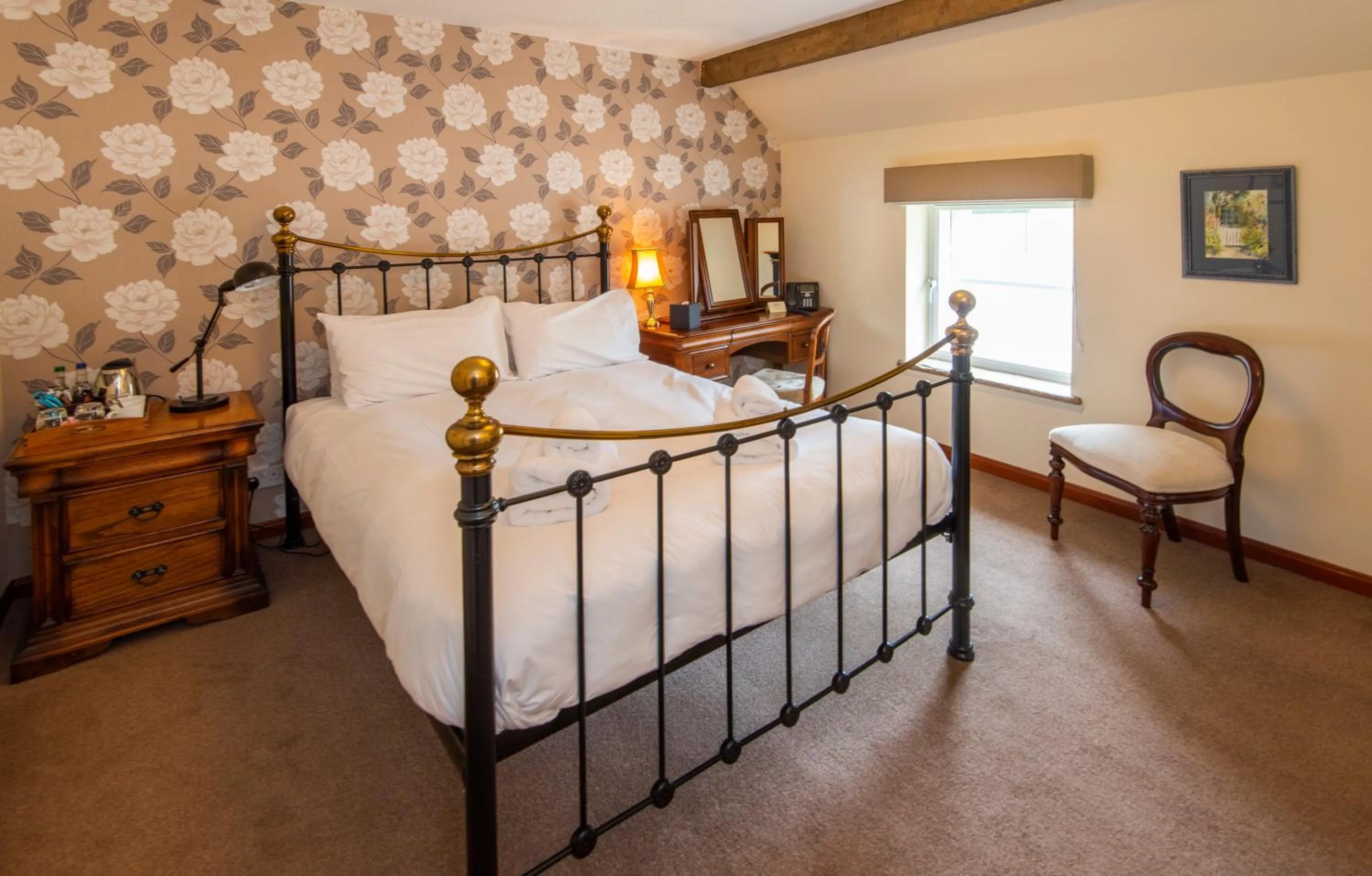 Bed in Saplinbrae Hotel and Lodges