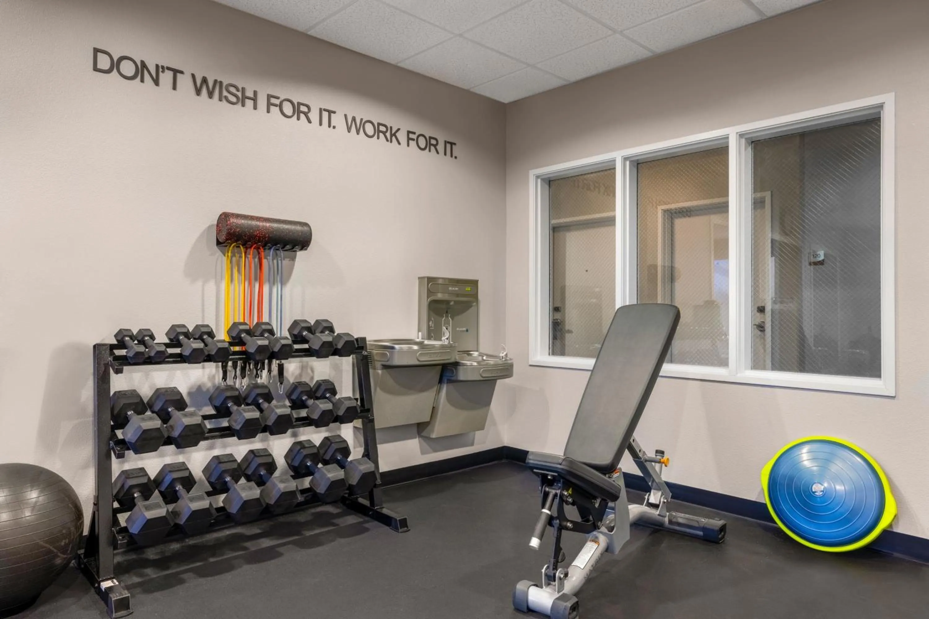 Fitness centre/facilities in Holiday Inn Express Hotel & Suites Fort Walton Beach Hurlburt Area, an IHG Hotel