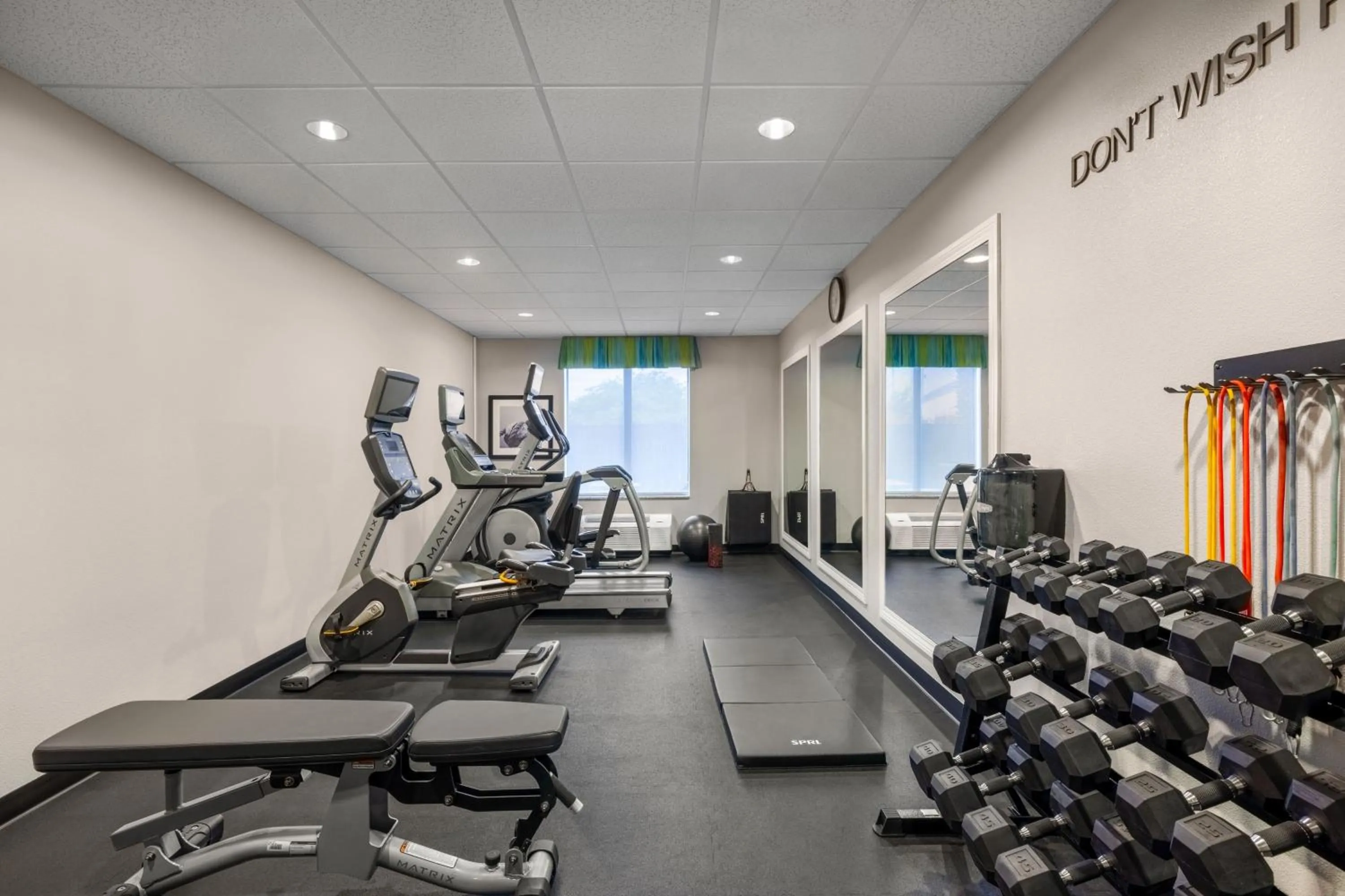 Fitness centre/facilities in Holiday Inn Express Hotel & Suites Fort Walton Beach Hurlburt Area, an IHG Hotel
