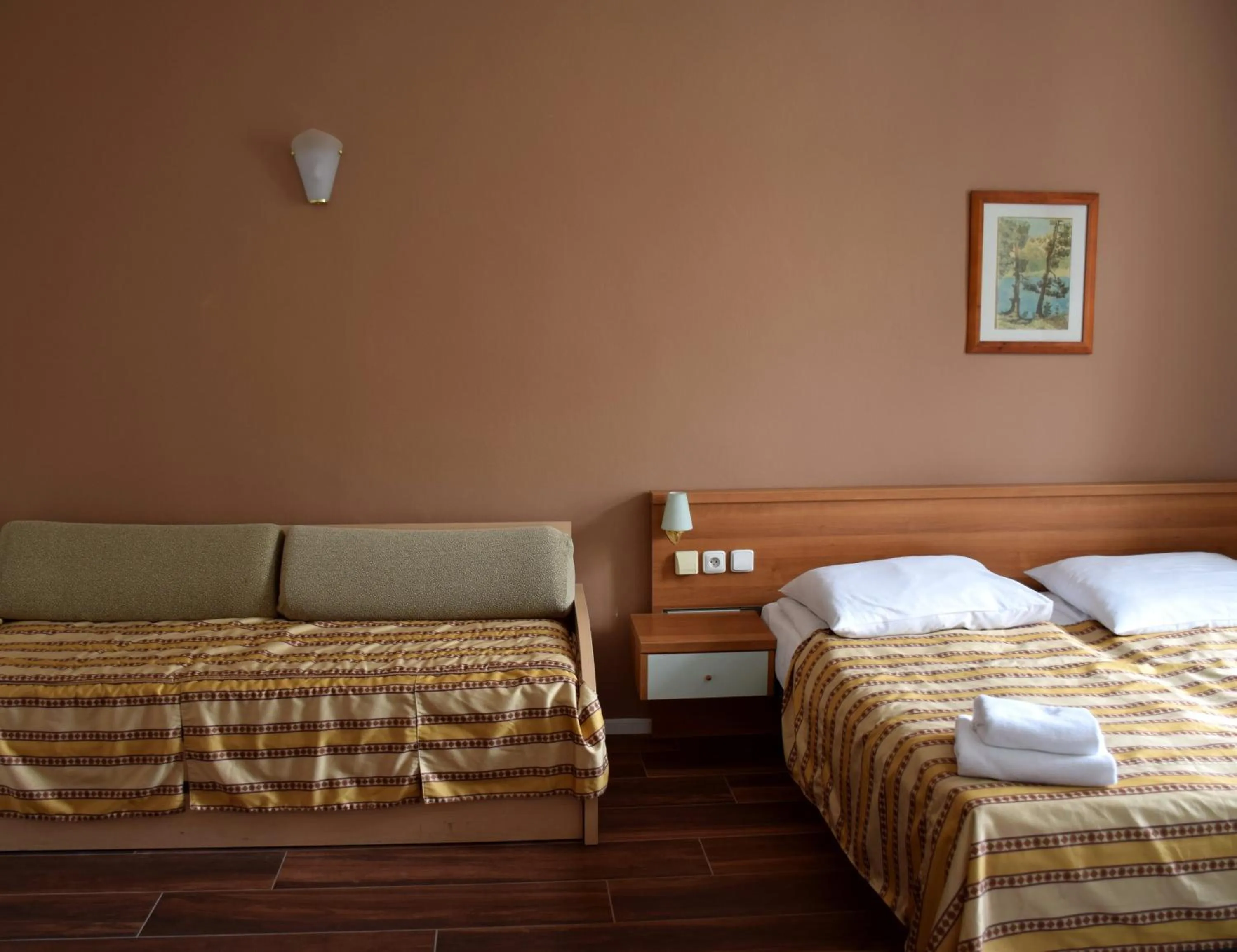 Photo of the whole room, Bed in Hotel Residence Select