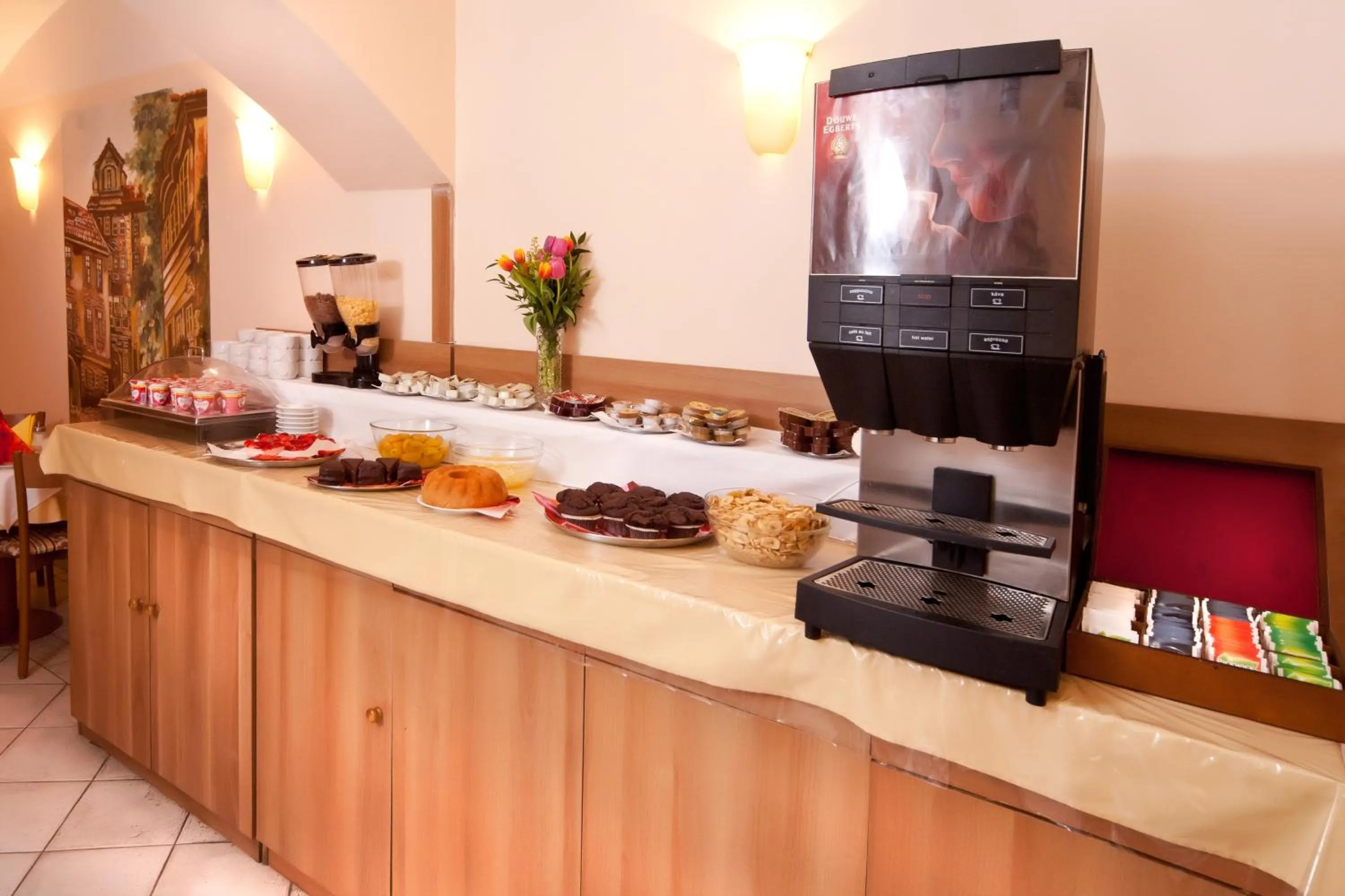 Food and drinks in Hotel Residence Select