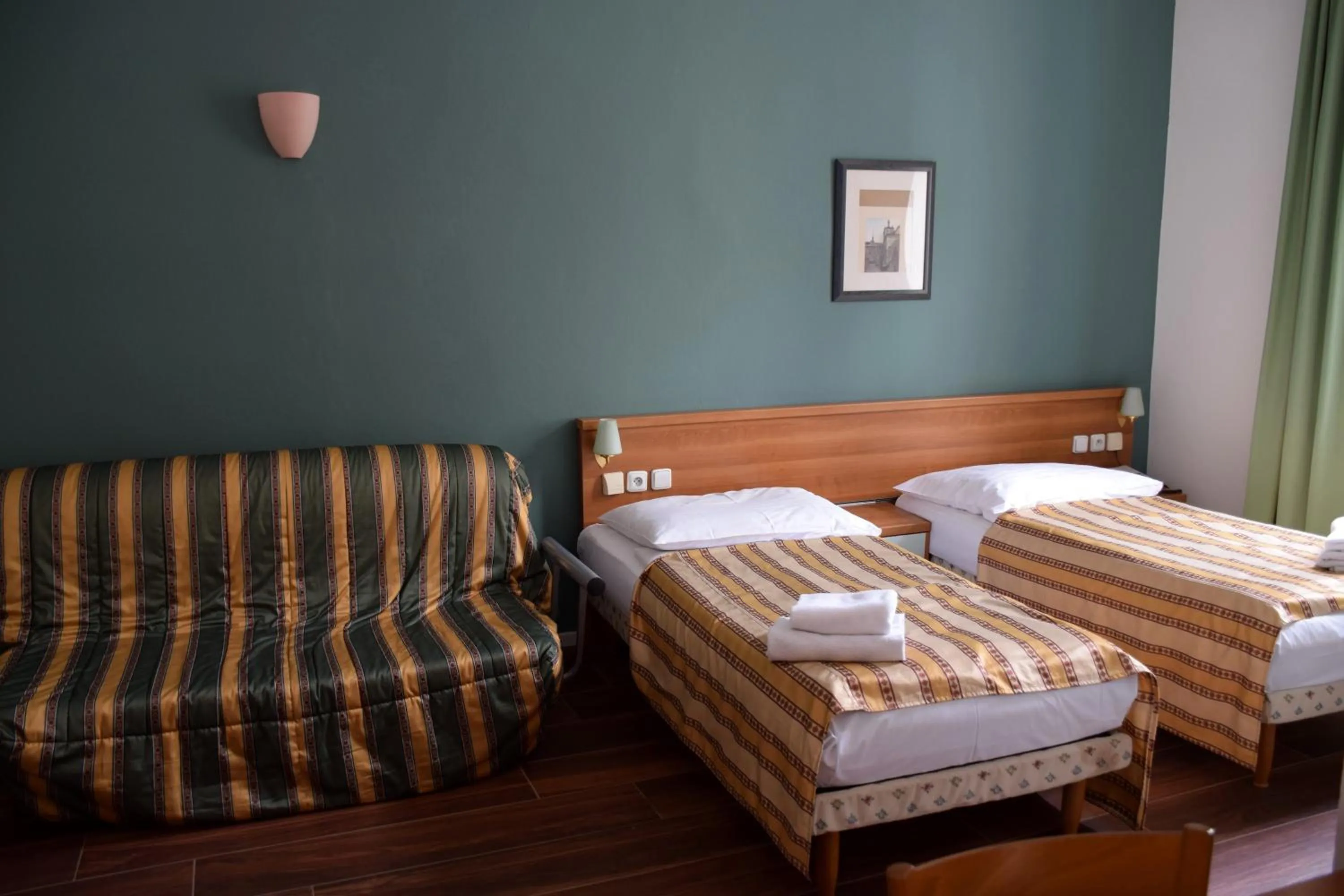 Photo of the whole room, Bed in Hotel Residence Select