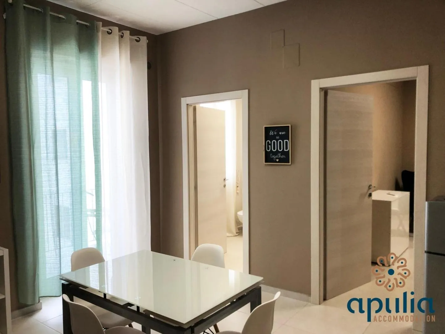 Dining area in Dante 11 Guesthouse by Apulia Accommodation