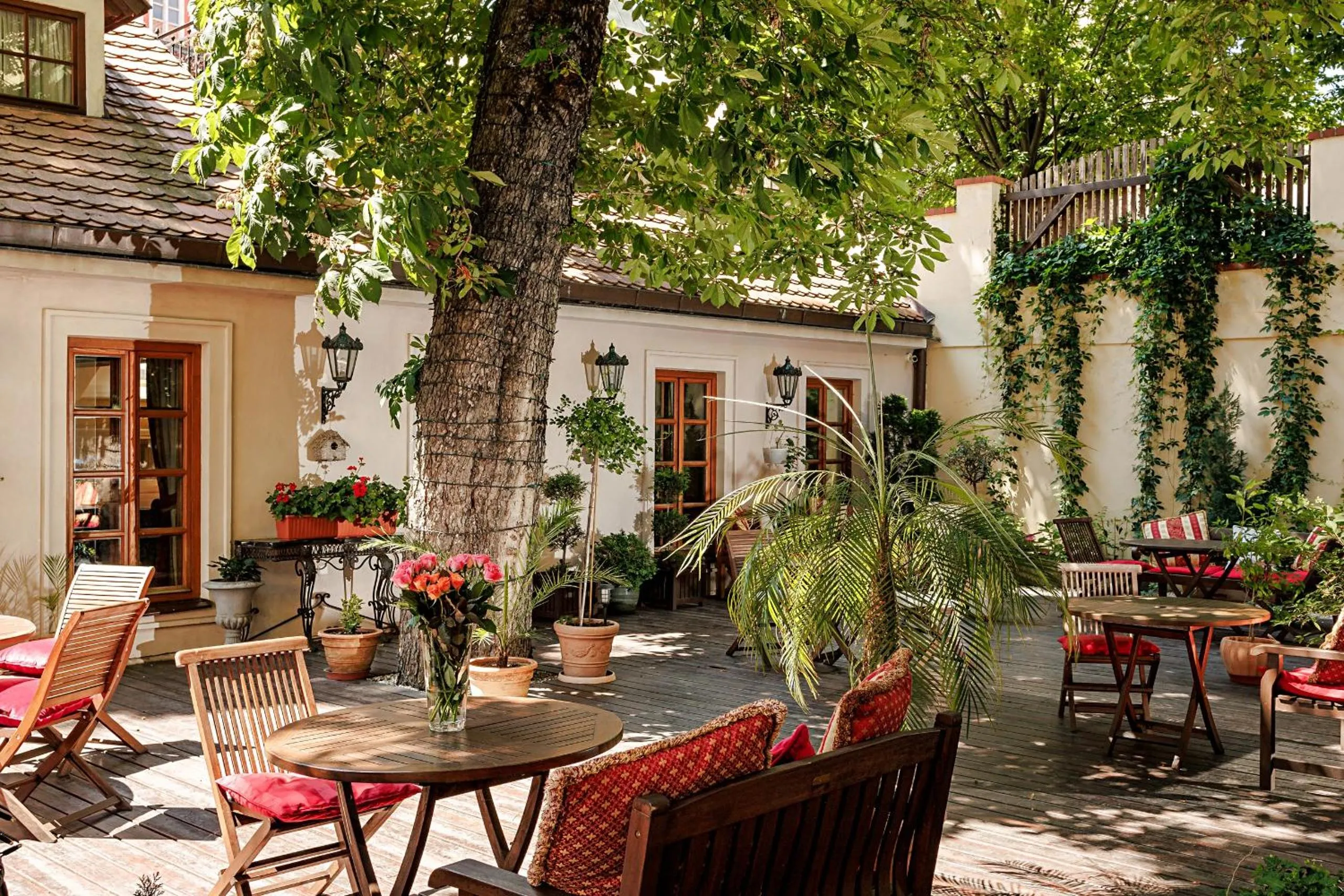 Garden in Alchymist Grand Hotel and Spa