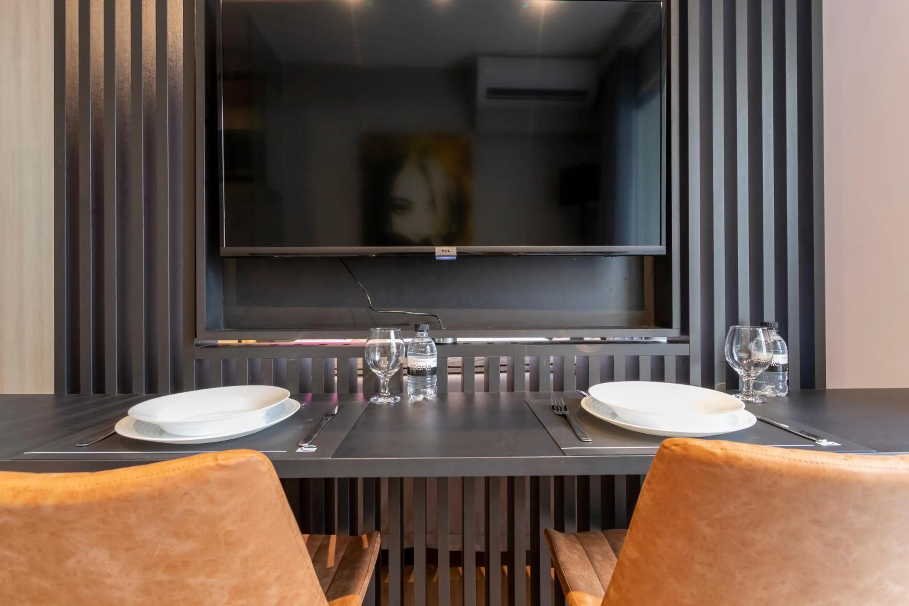 Day in Smart Charlie Consolação