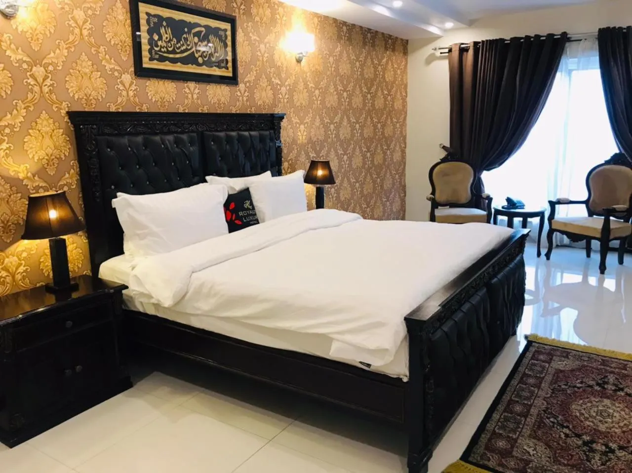 Bed in Royaute Luxury Hotel Sialkot