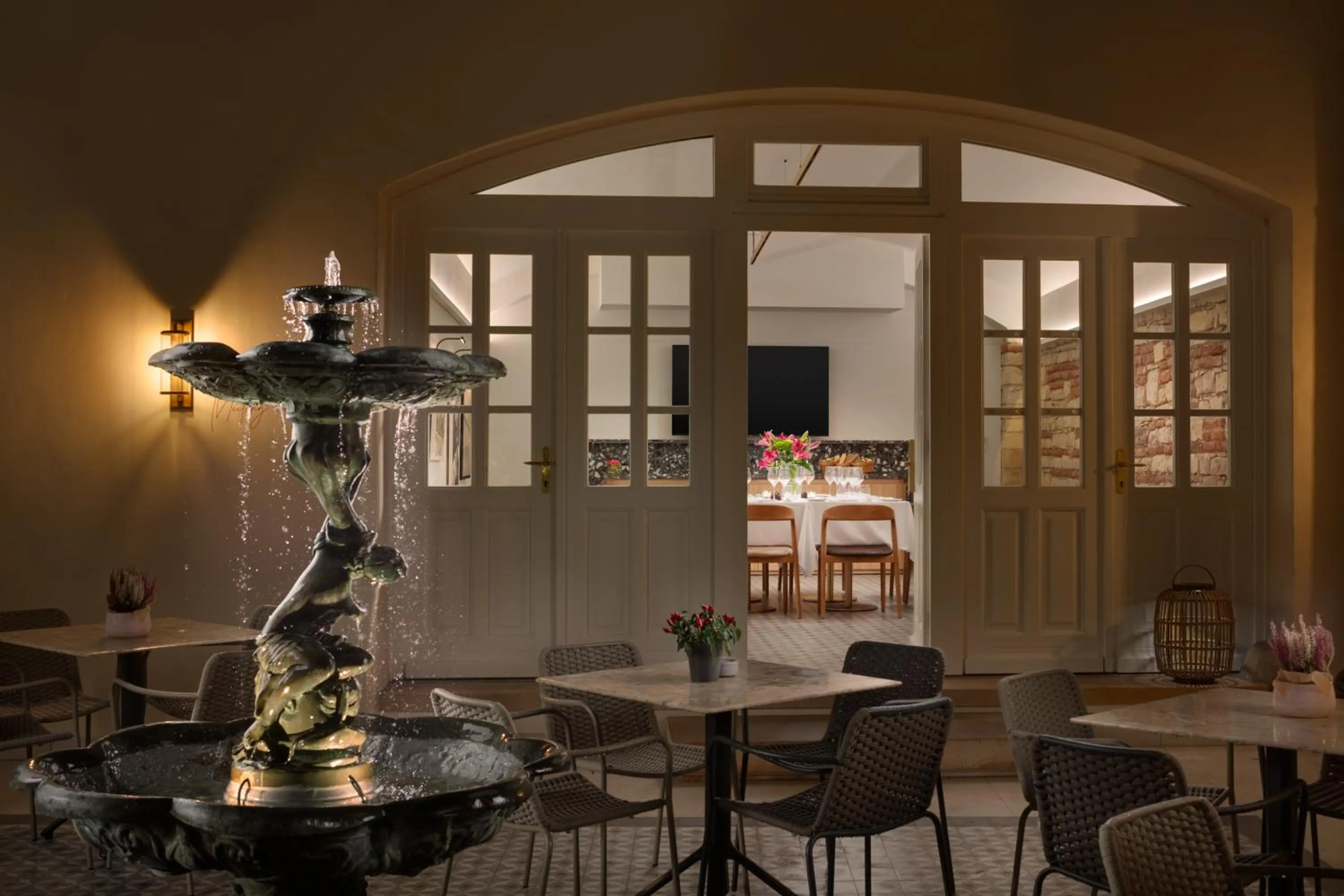 Patio in Hotel BOOKQUET